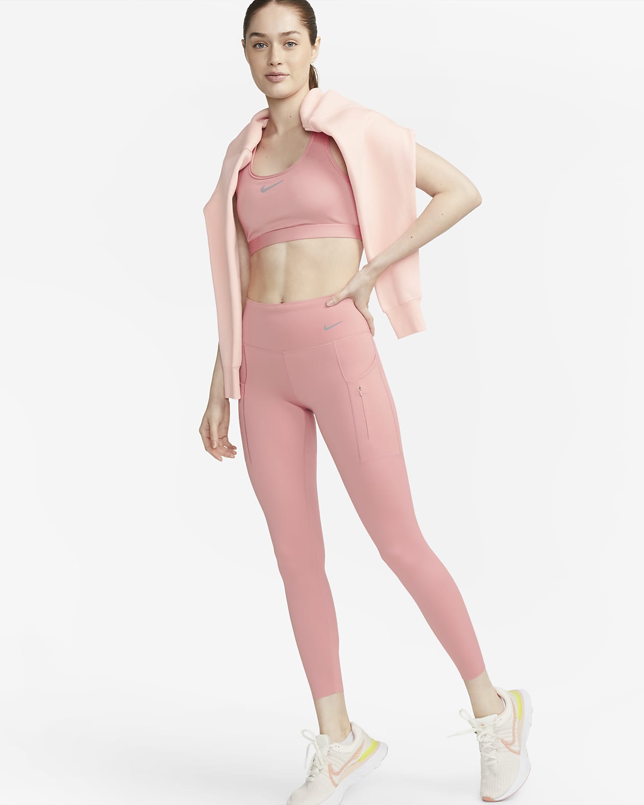 Nike Go leggings i 7/8 lengde med fast støtte, mellomhøyt liv og lommer til dame