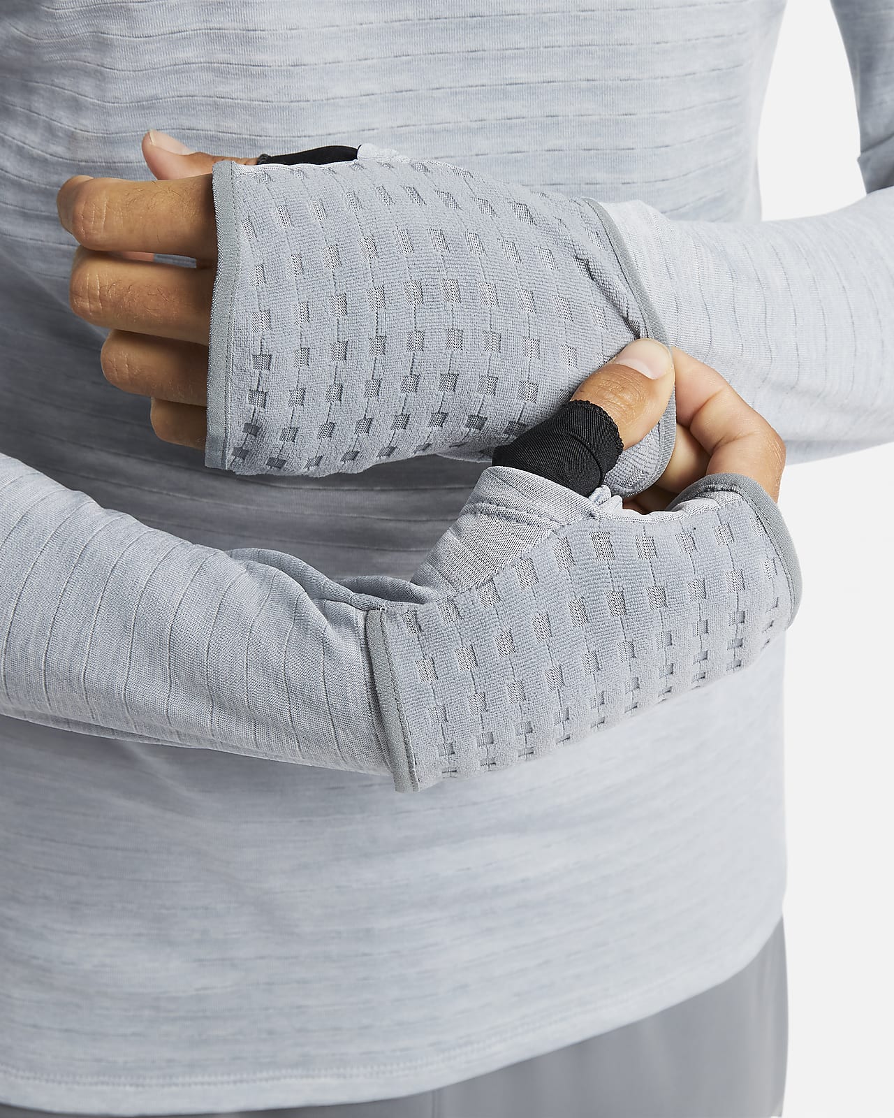 Nike Therma-FIT Repel Men's 1/4-Zip Running Top. Nike IE