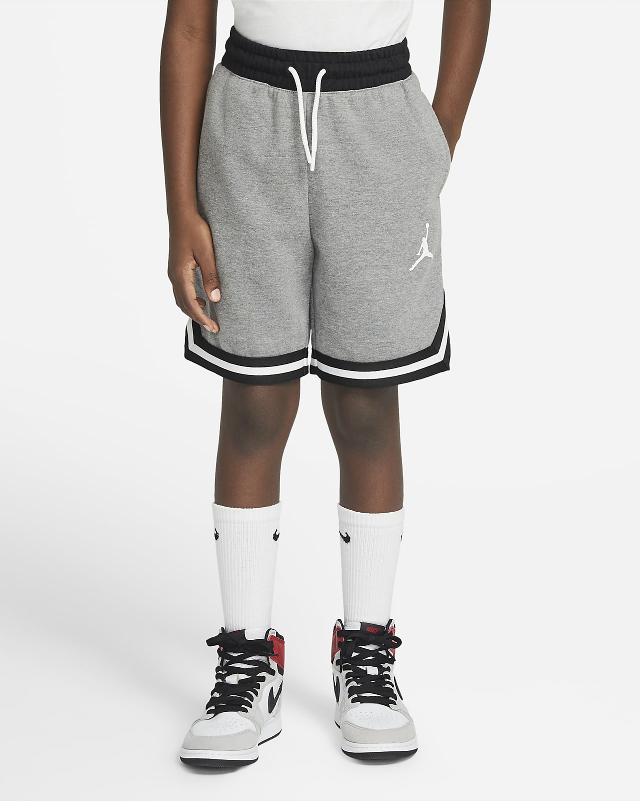 Jordan Older Kids' (Boys') Shorts. Nike LU