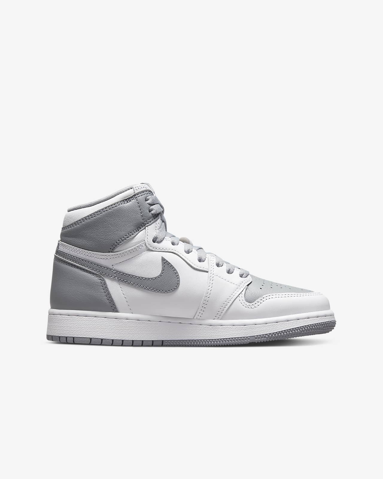 Air Jordan 1 Retro High OG Boys' Shoe. Nike ID