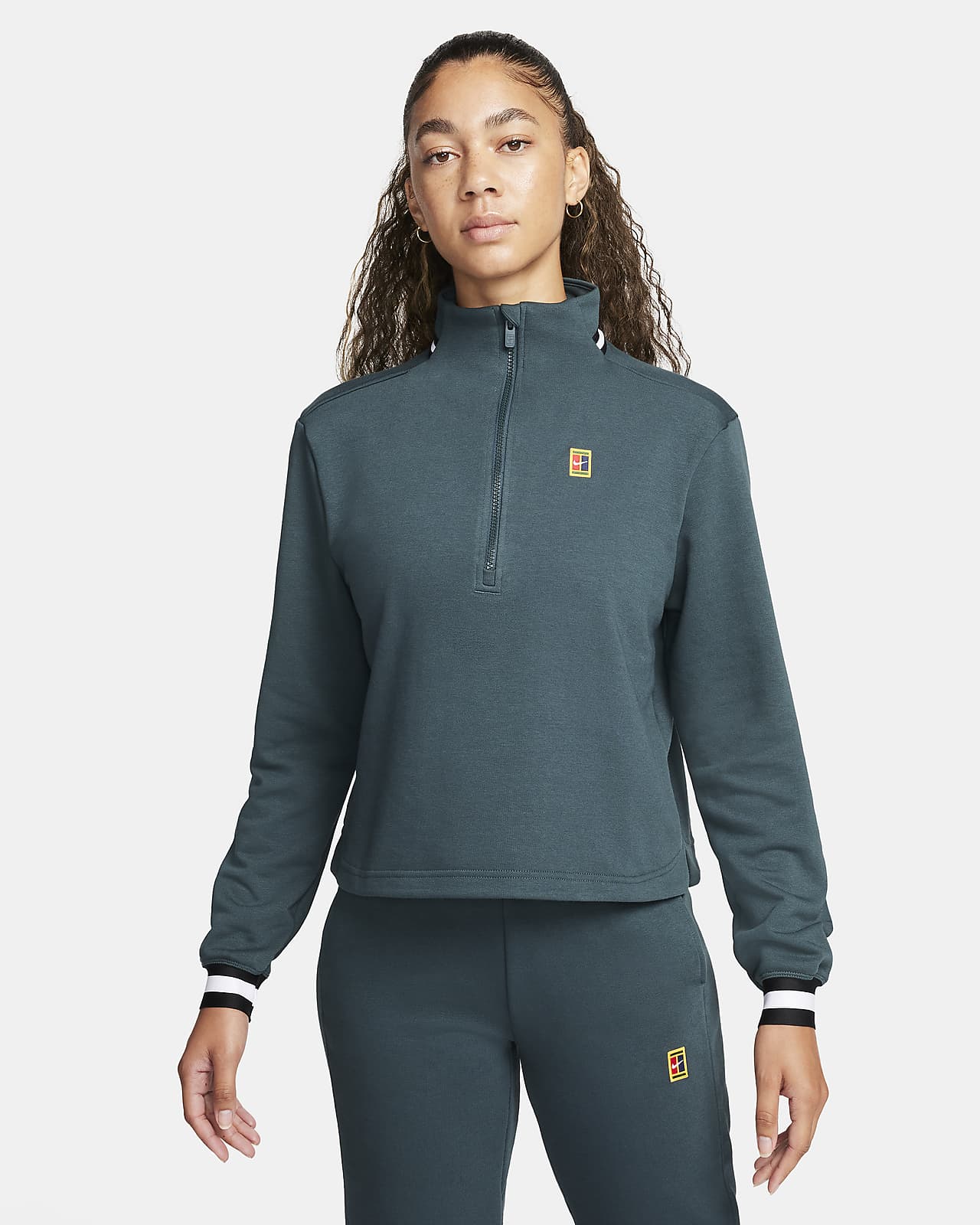https://static.nike.com/a/images/t_PDP_1280_v1/f_auto,q_auto:eco/bc7172dd-1e79-4e8d-95b5-8e7e16a9ea81/nikecourt-dri-fit-heritage-french-terry-tennis-top-Qc2vkn.png