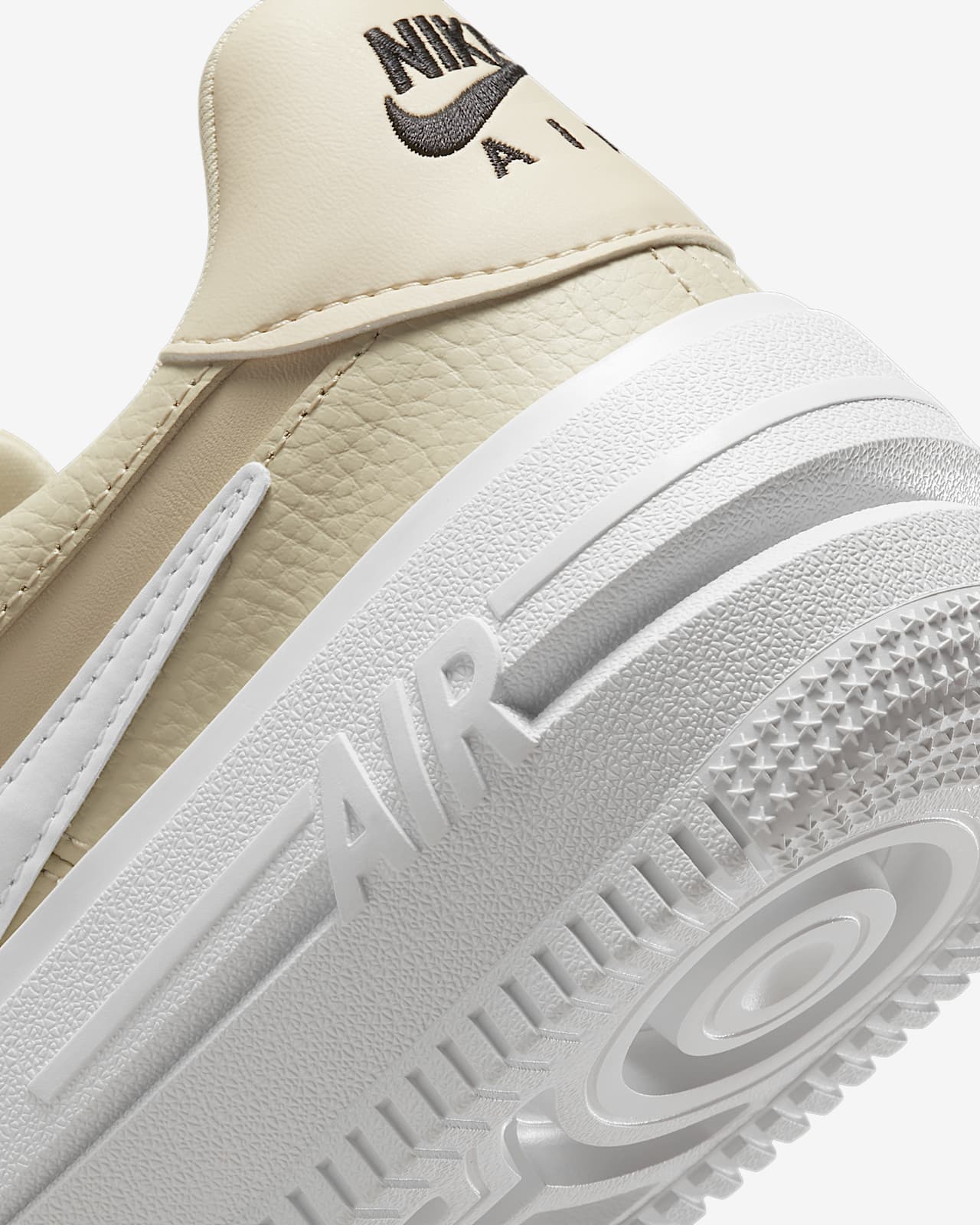 Scarpa Nike Air Force 1 PLT.AF.ORM - Donna. Nike IT