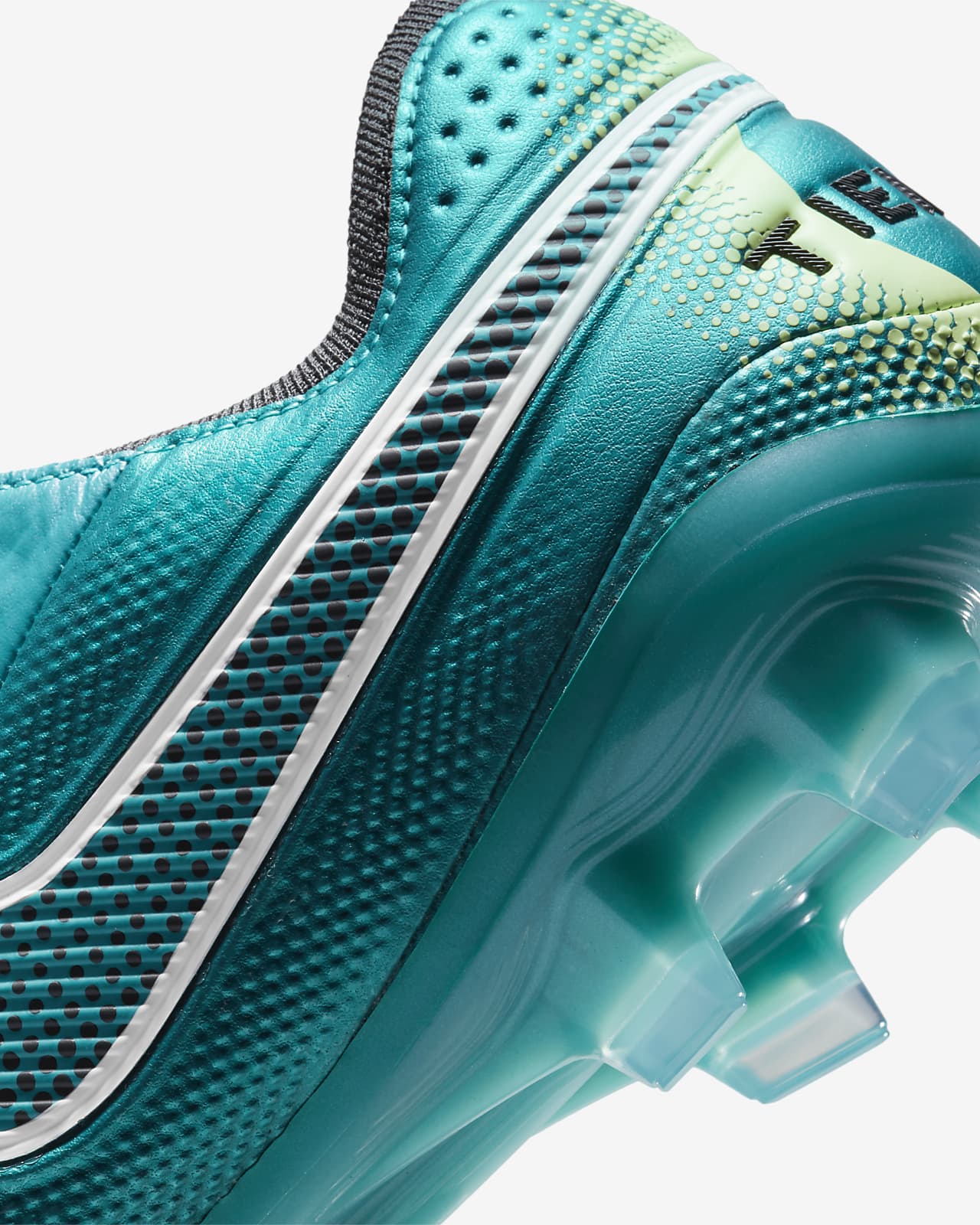 nike at5293