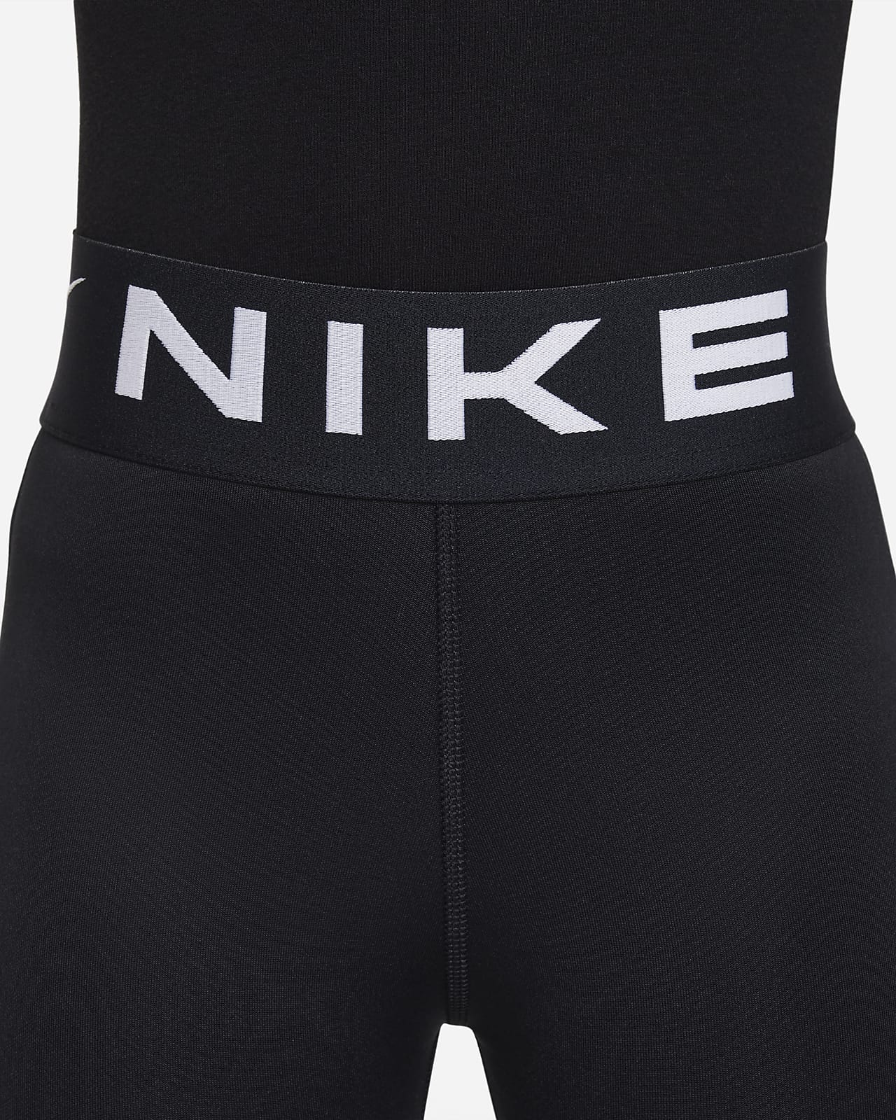 Nike Sportswear Favourites Older Kids' (Girls') Flared Leggings. Nike BE