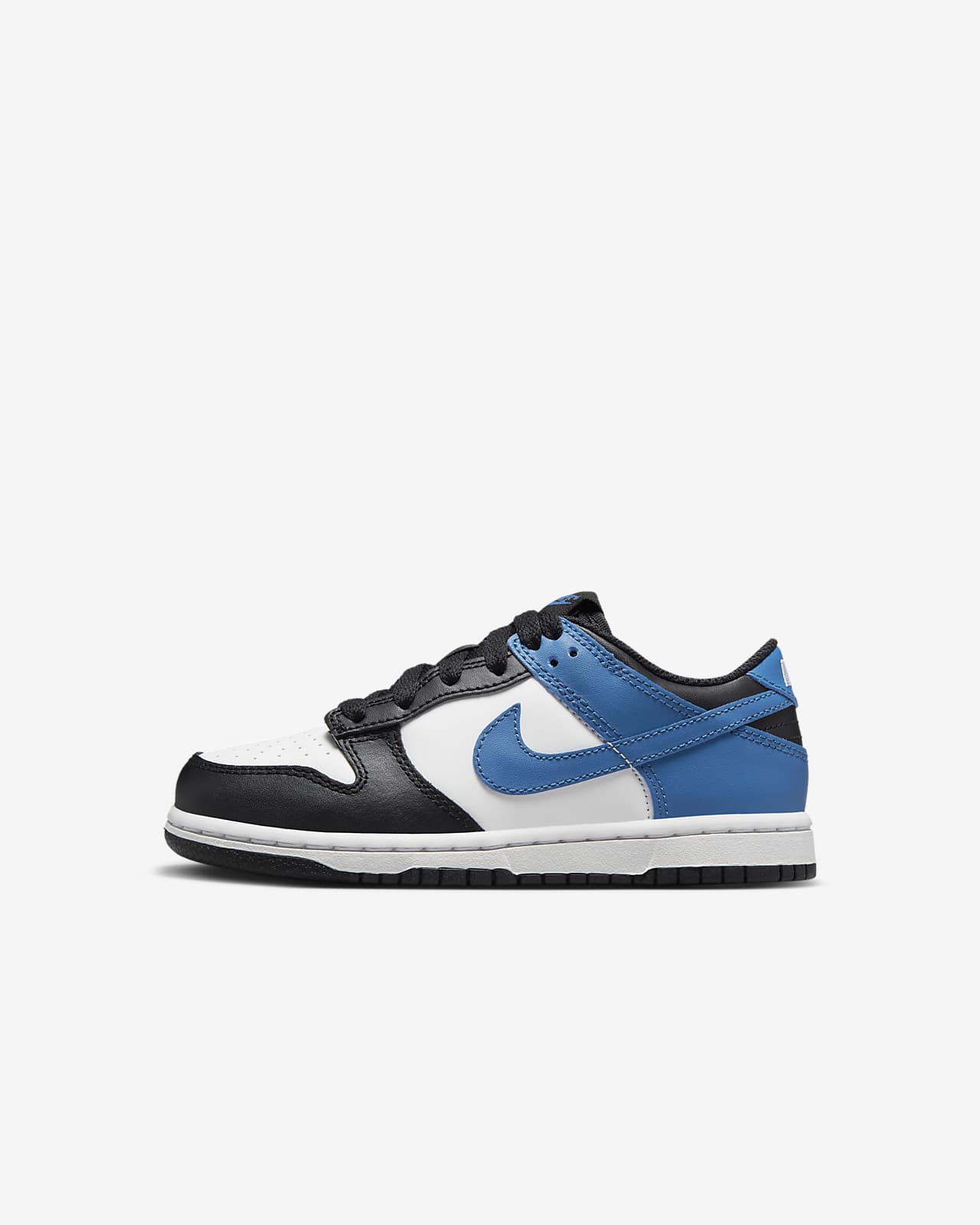 Nike Dunk 低筒小童鞋款。Nike TW