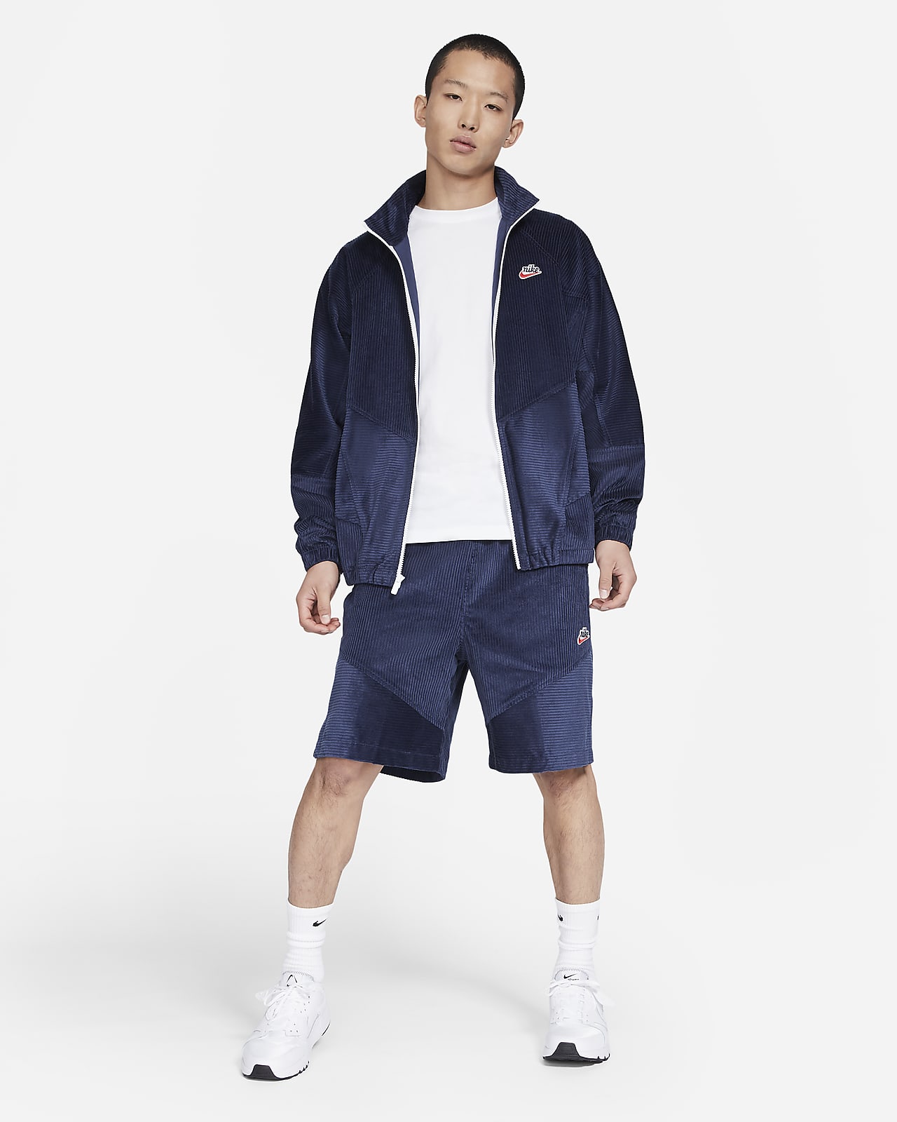 nike women's sportswear heritage windrunner jacket