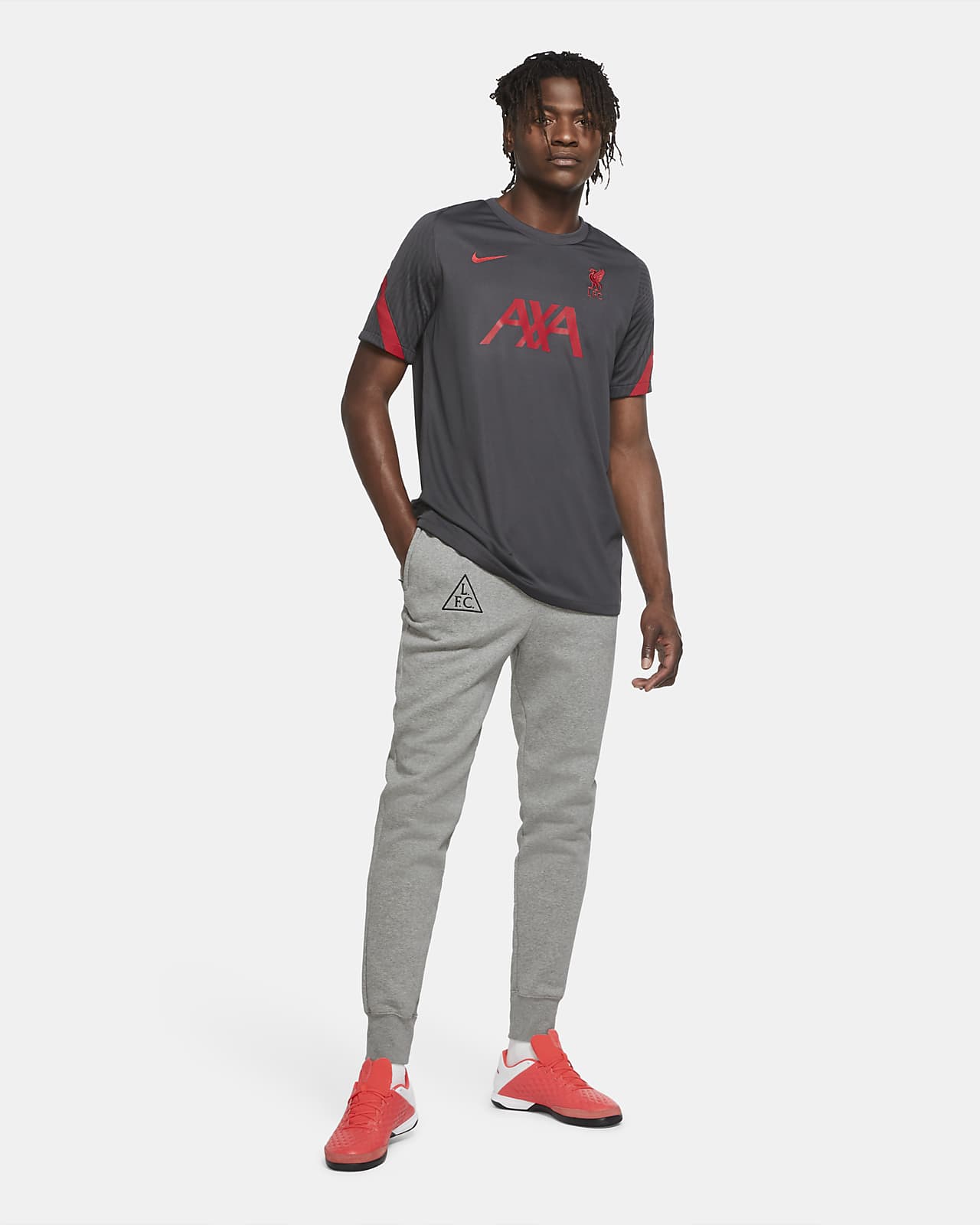 Liverpool Fc Men S Fleece Soccer Pants Nike Com Liverpool Fc Men S Fleece Soccer Pants Nike Com