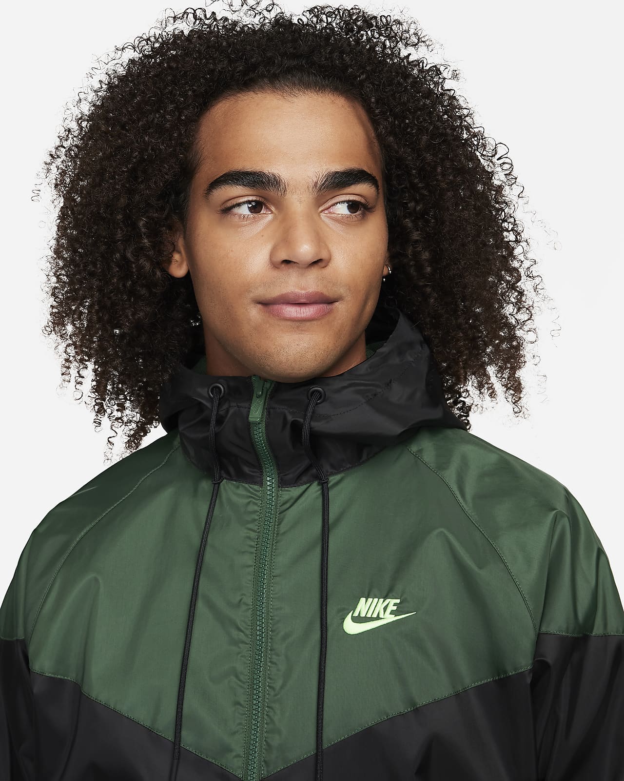 Nike Jacket. Windrunner Hooded Men\'s Sportswear