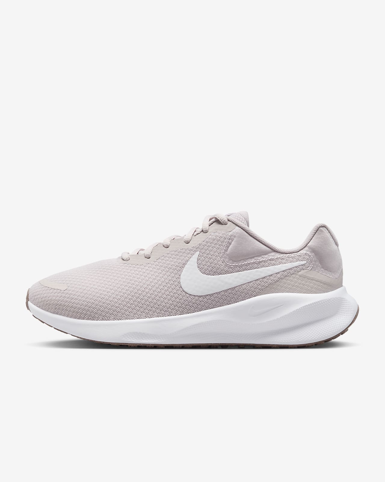 https://static.nike.com/a/images/t_PDP_1280_v1/f_auto,q_auto:eco/bd7f5829-37d0-4ed8-a7e0-546942dfd73c/revolution-7-womens-road-running-shoes-extra-wide-bt34Qq.png