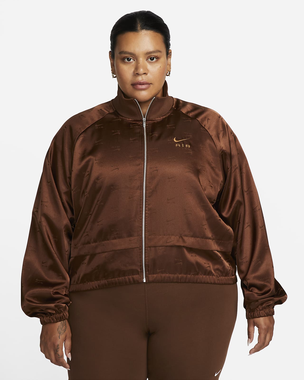 Nike Air Satijnen jack met rits over de hele lengte voor dames (Plus Size).  Nike BE