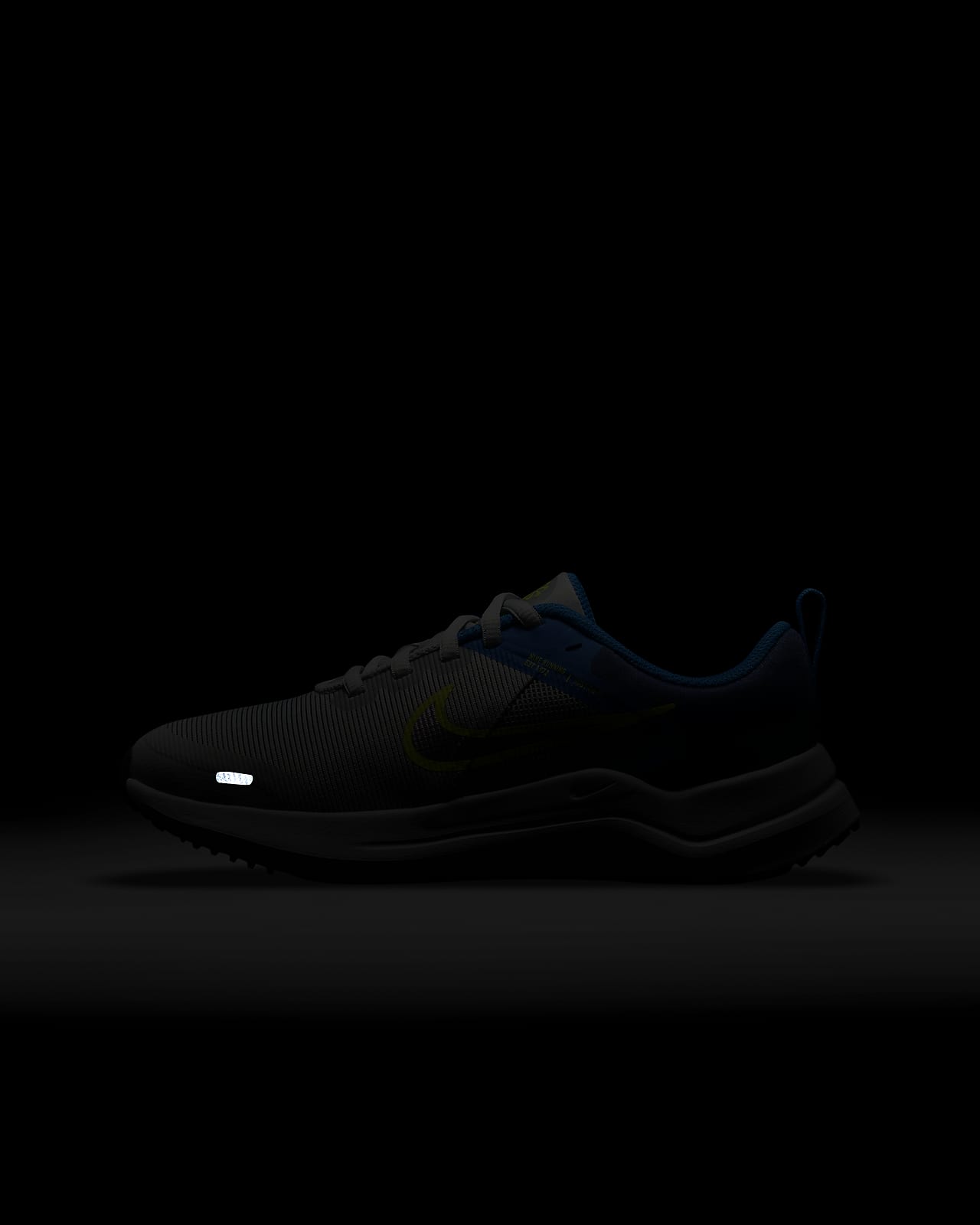 nike running downshifter trainers in triple black