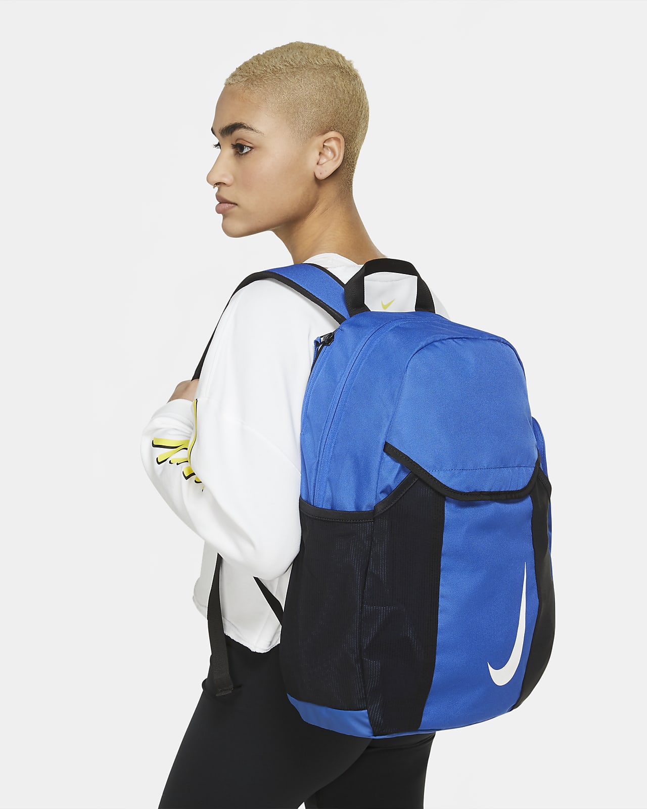 nike academy backpack size