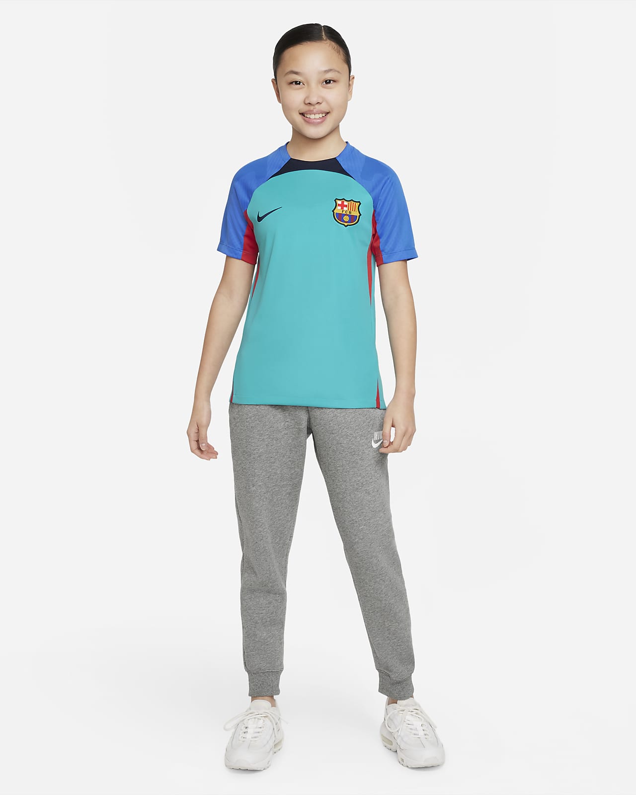 geboren Gooi Intuïtie FC Barcelona Strike Nike Dri-FIT voetbaltop met korte mouwen voor kids.  Nike NL