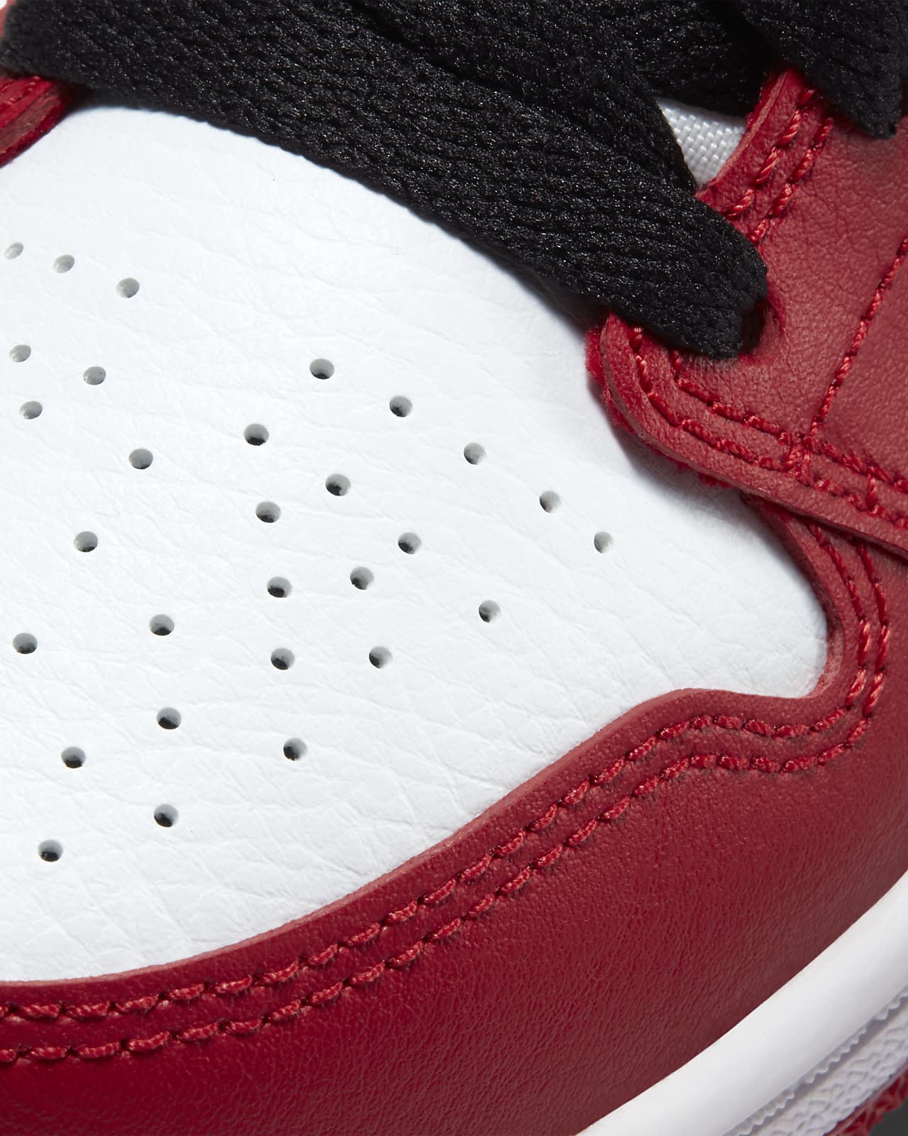 jordan little kid shoes