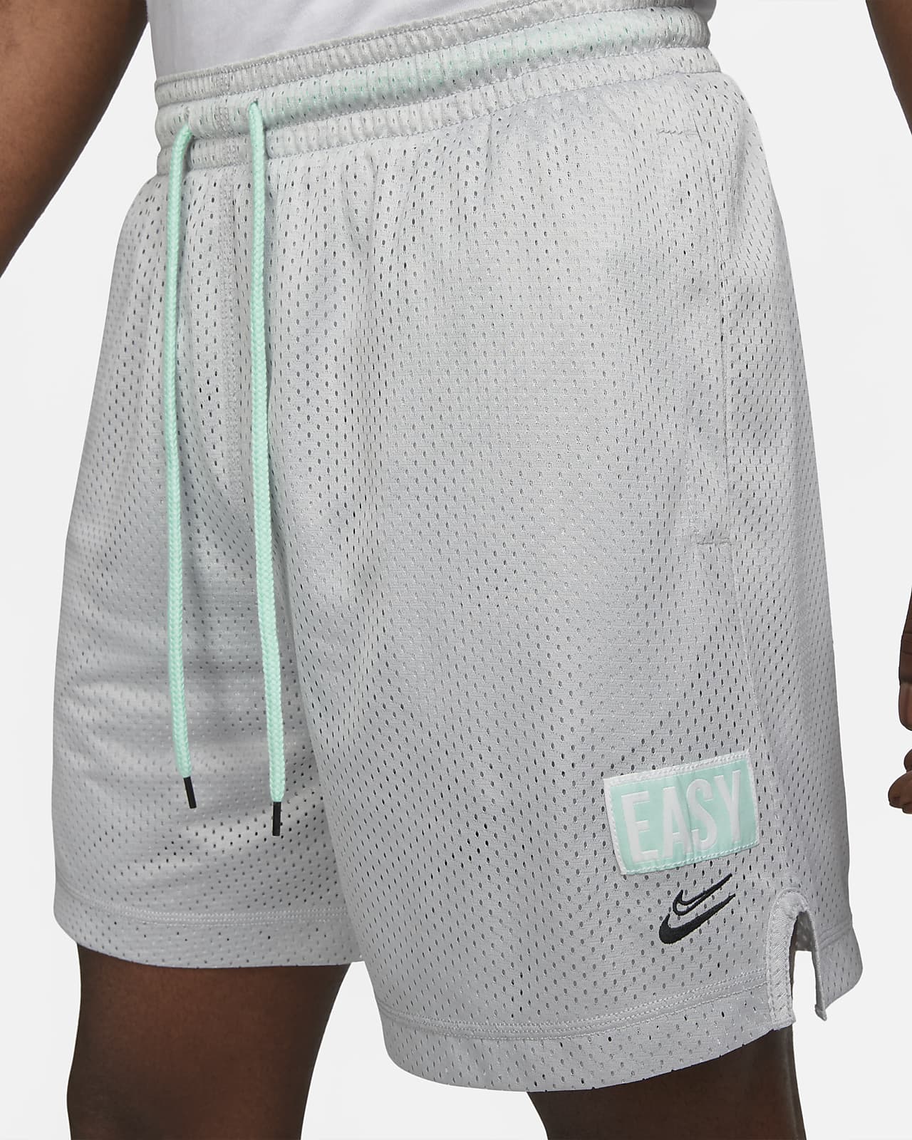 Mid-Thigh Basketball Shorts. Nike LU
