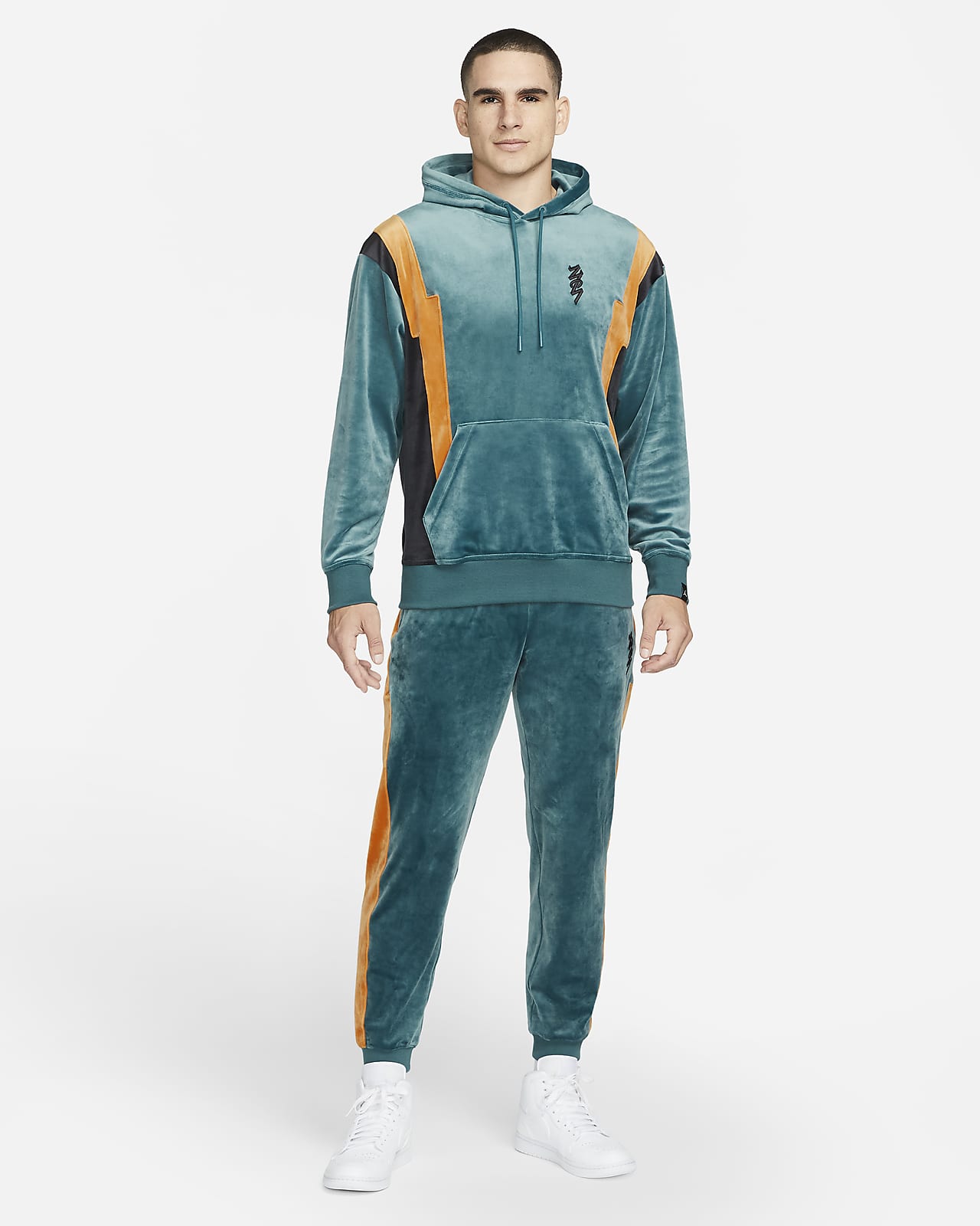 nike italia tracksuit