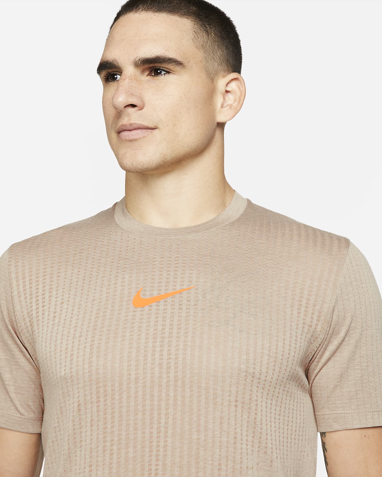 Nike Pro Dri-FIT ADV Kurzarmshirt für Herren. Nike DE