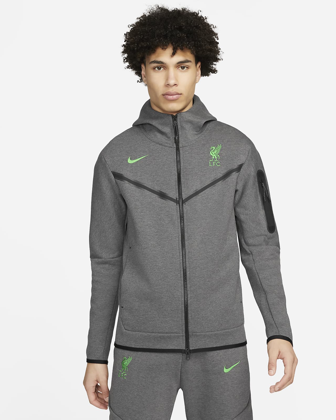 Liverpool F.C. Tech Fleece Windrunner Men's Nike Full-Zip Hoodie. Nike SE