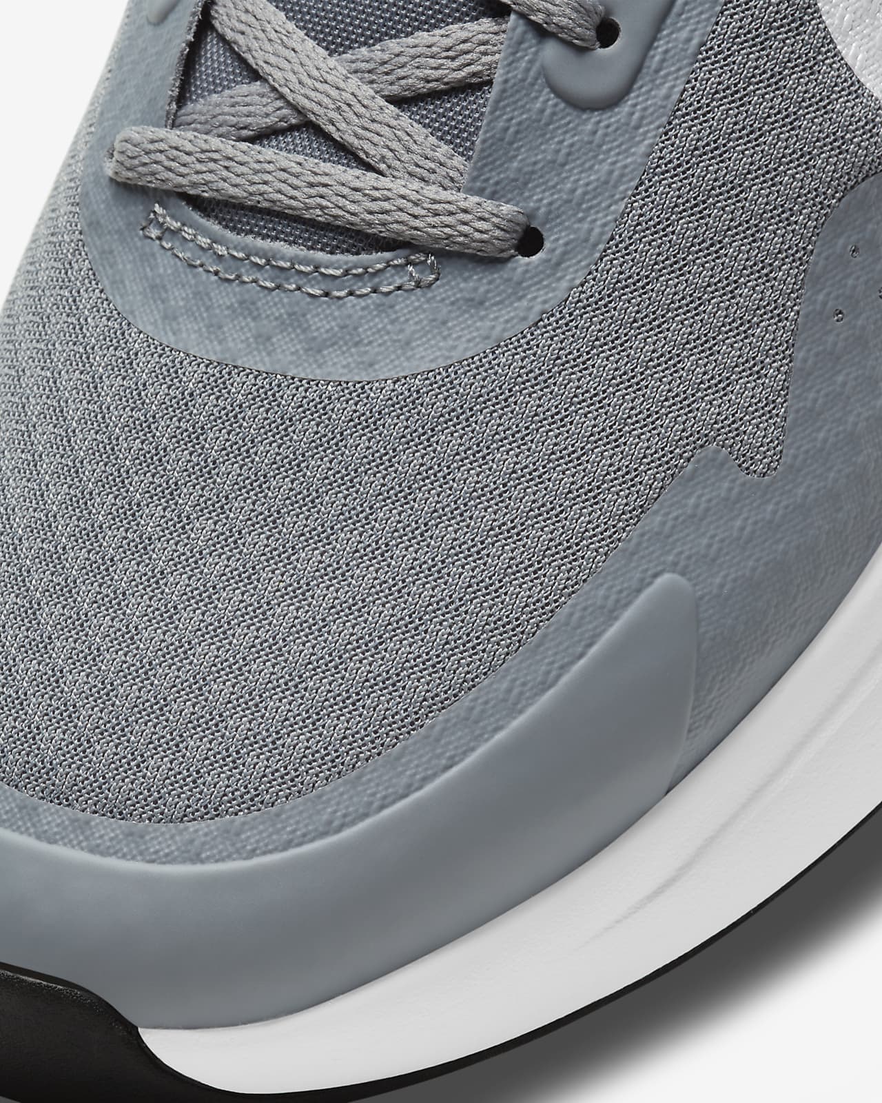 Nike Wearallday Men's Shoe. Nike LU
