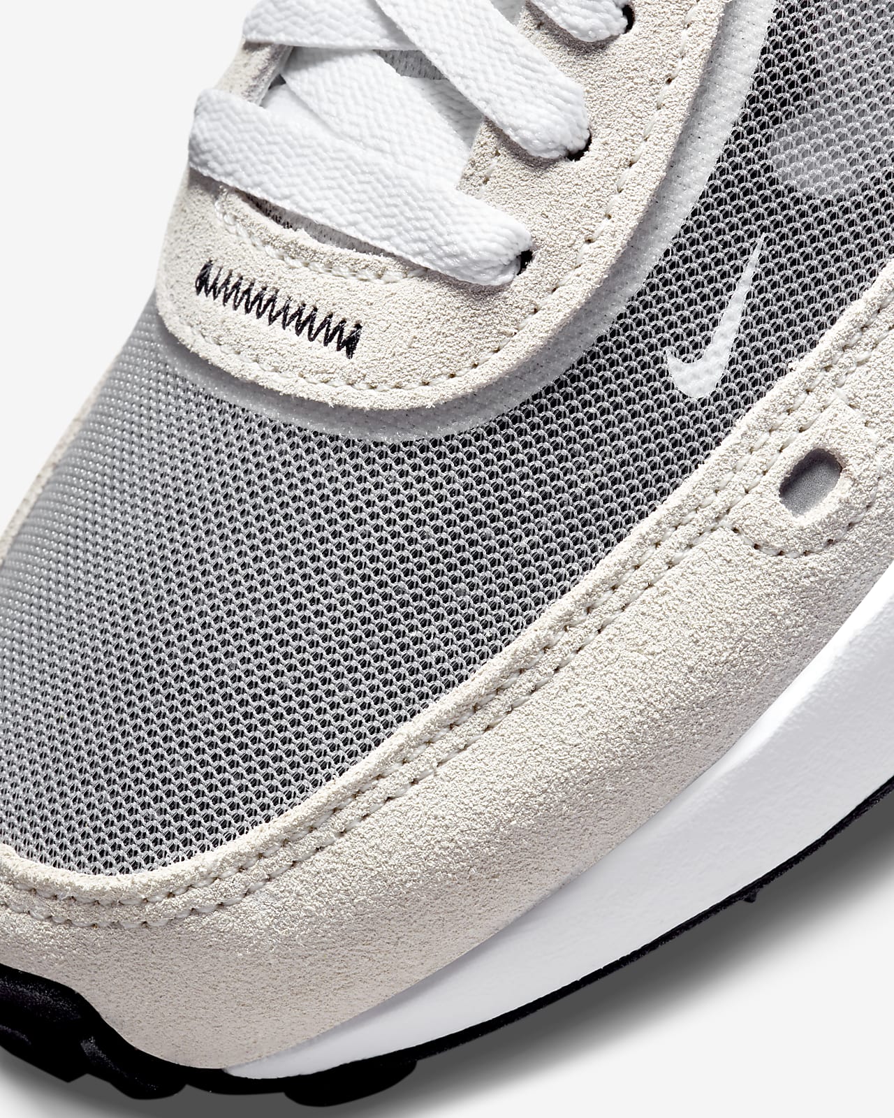 tenis nike waffle one