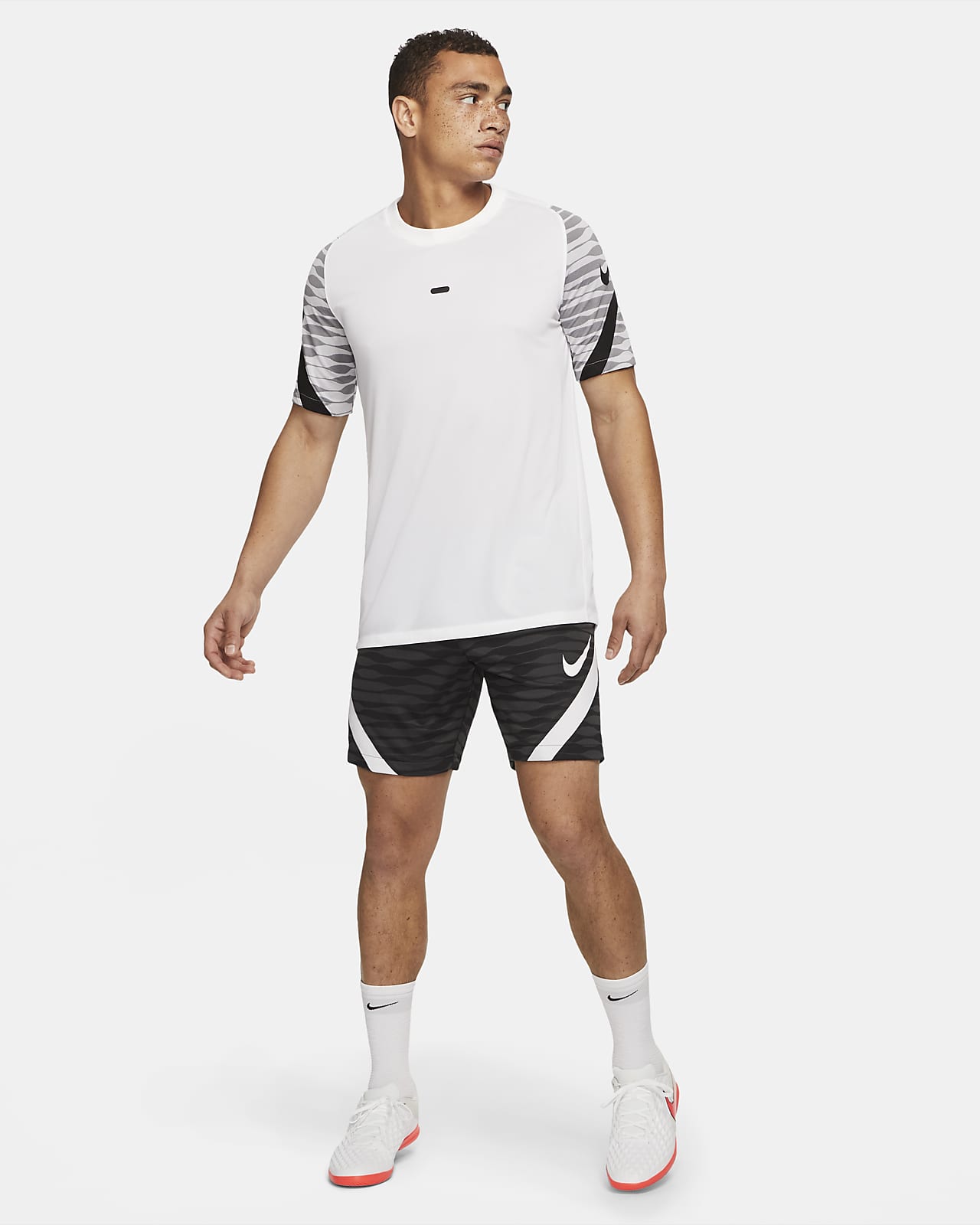 nike sock sleeve soccer
