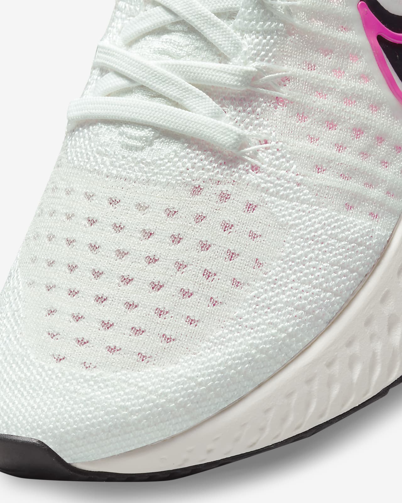 Nike Women's React Infinity Run Flyknit 2 Running Shoes