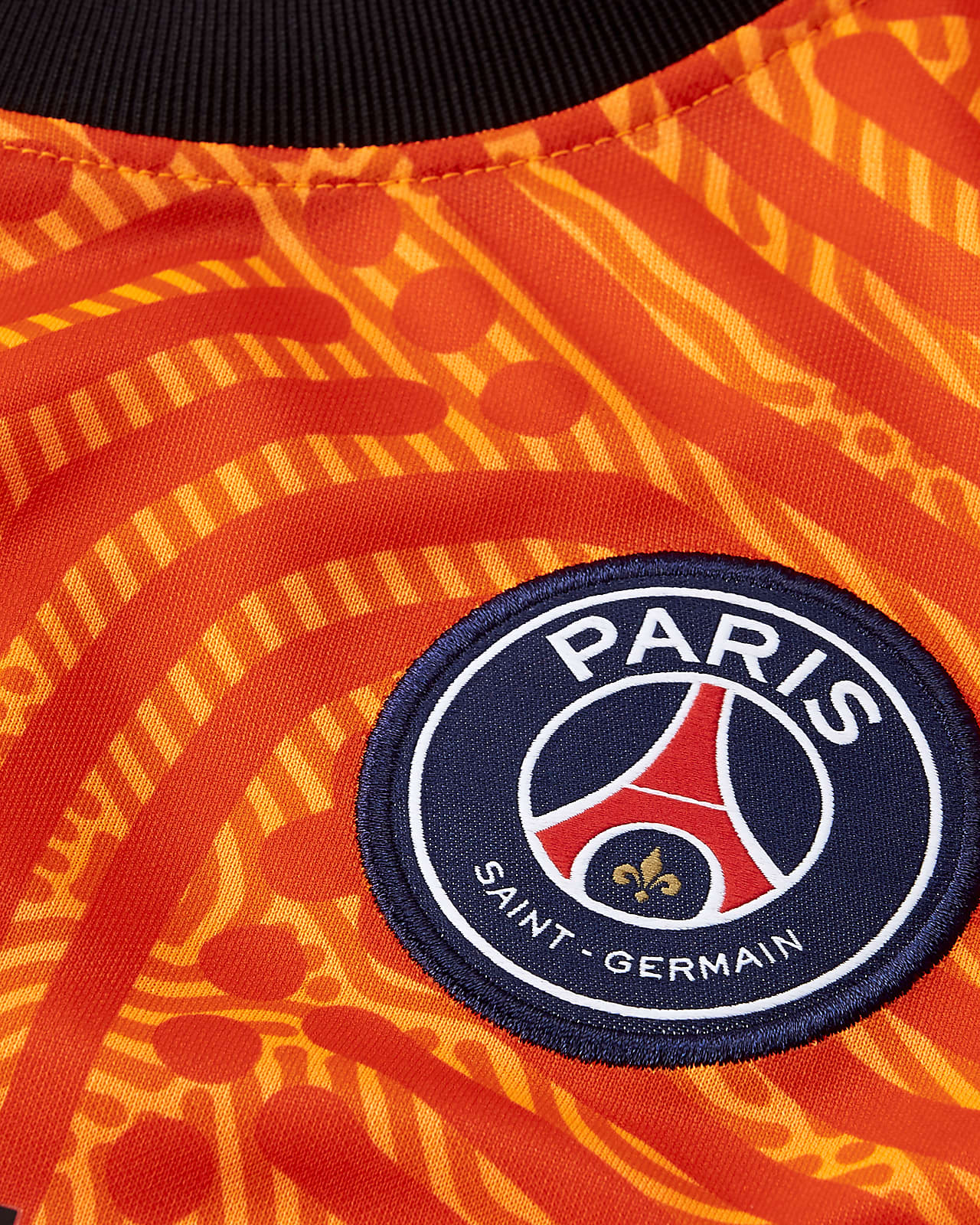 paris goalkeeper kit