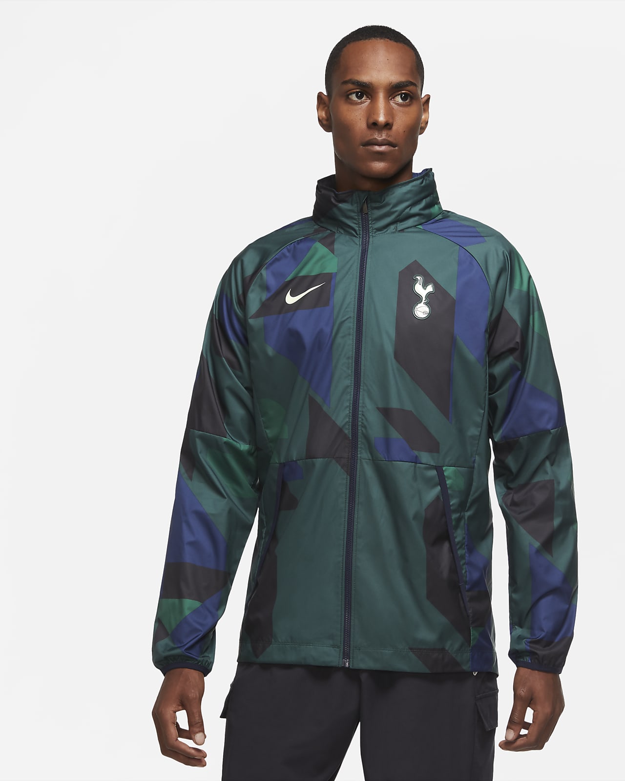 tottenham windbreaker nike