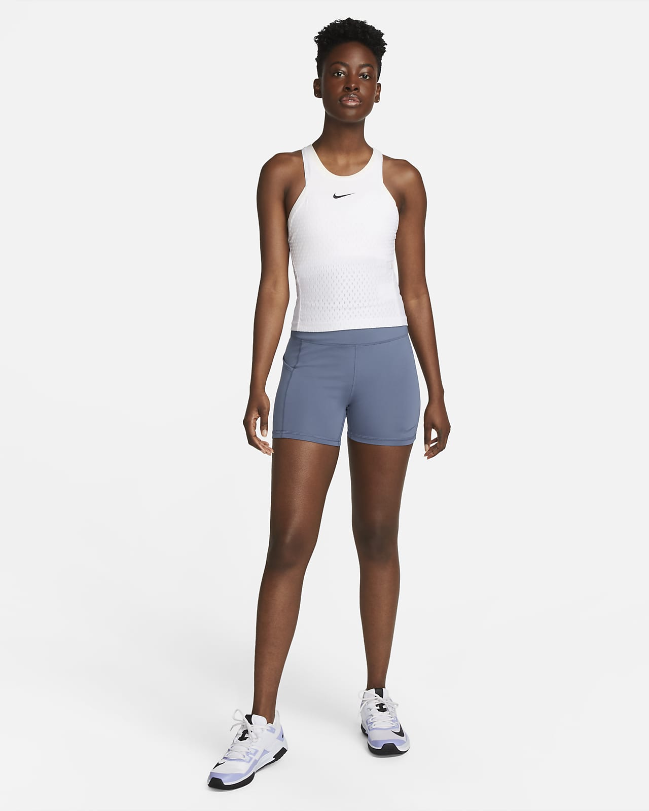 Nike Tennisshorts met hoge taille dames (10 cm). Nike BE