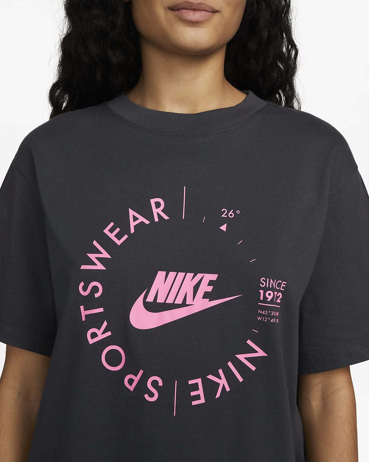 Nike Sportswear Women s Sports Utility T shirt Nike AE