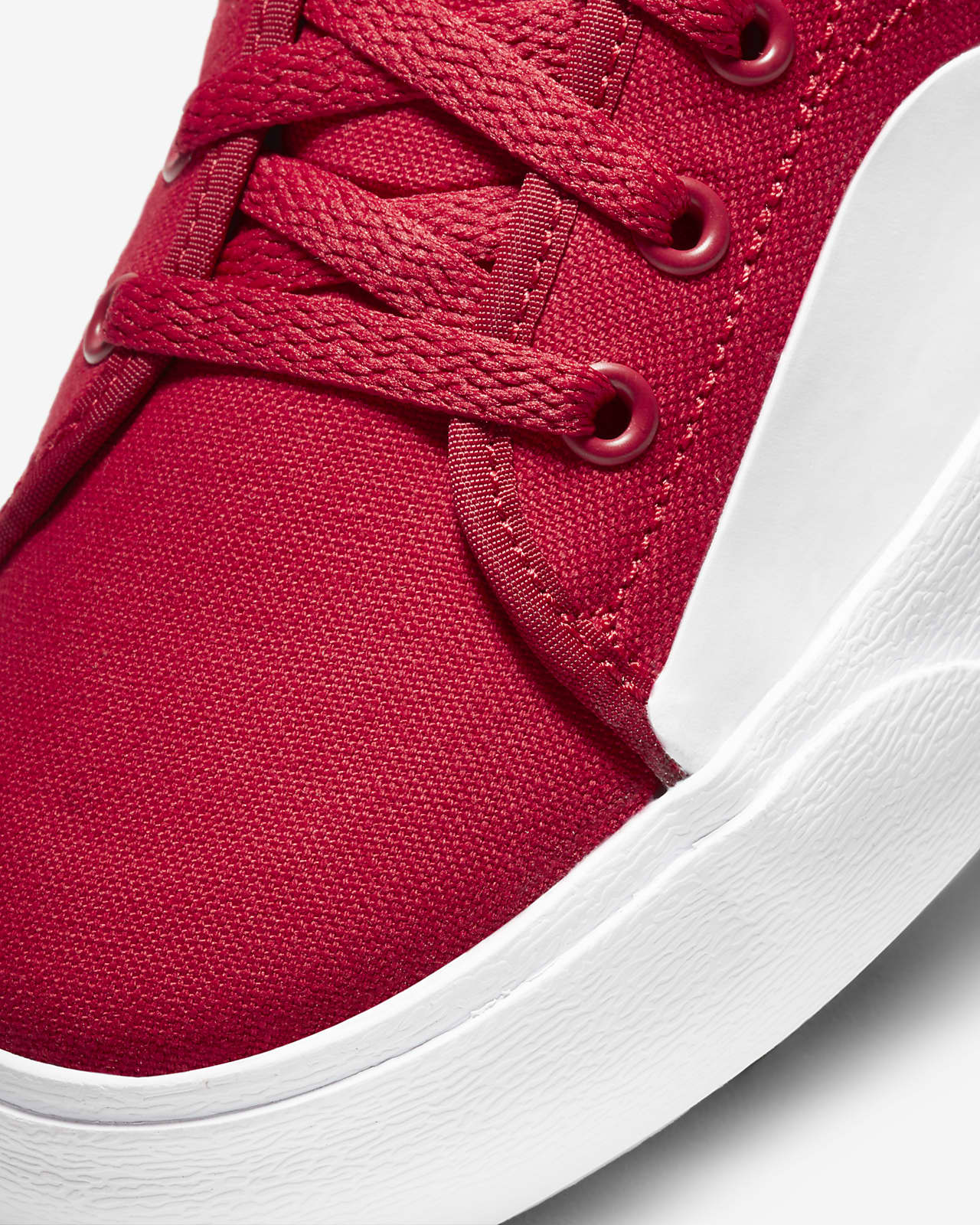 nike blzr court