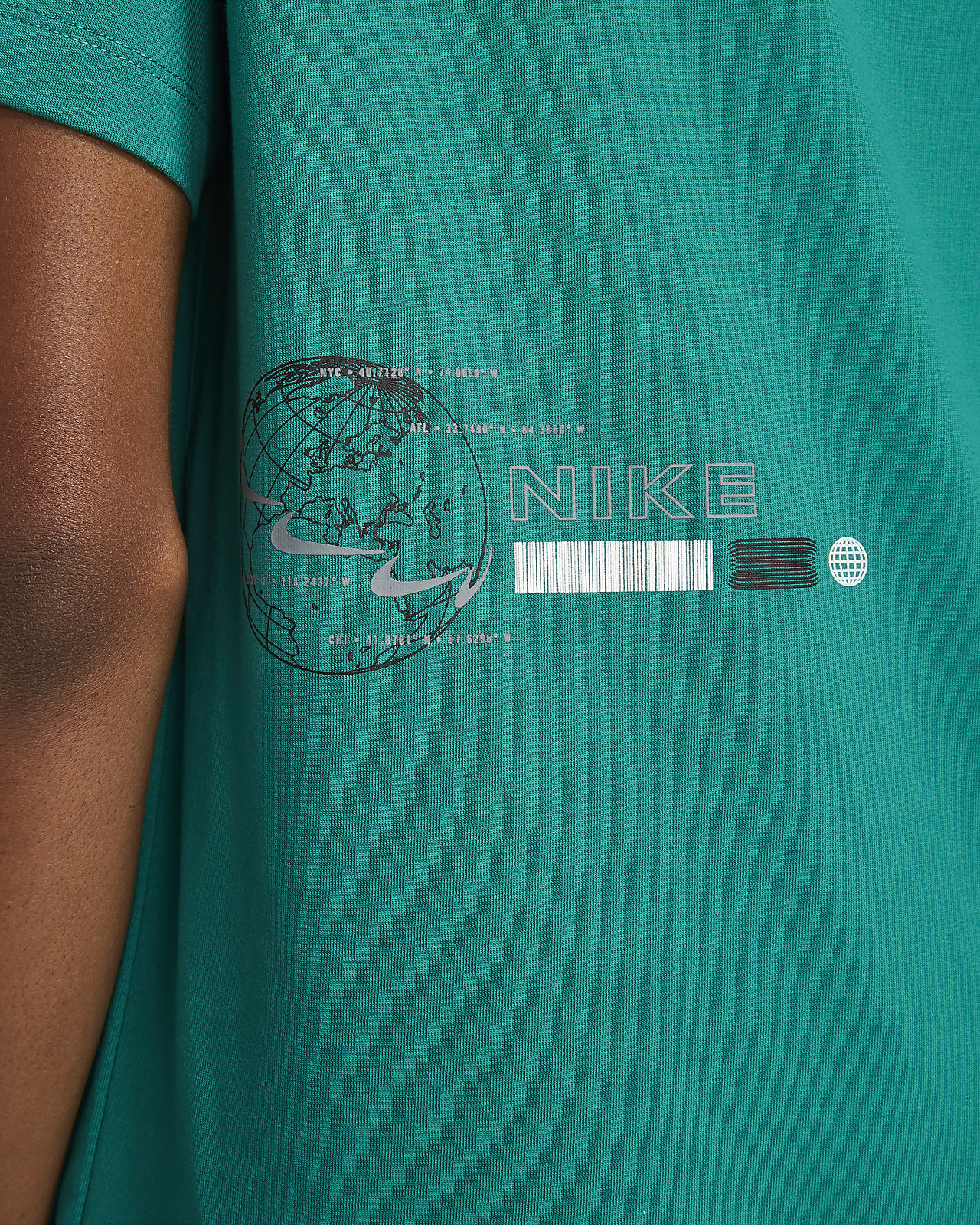 mystic green nike shirt
