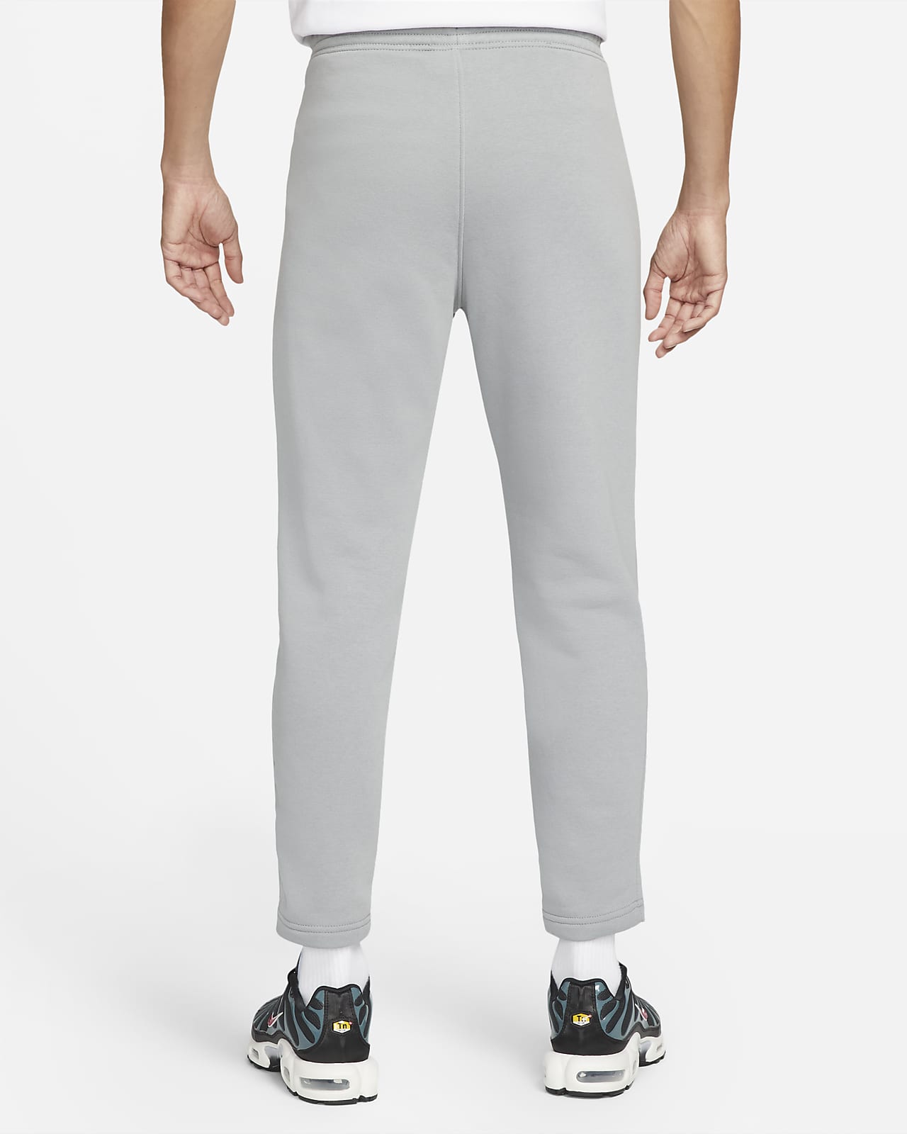 Nike Sportswear Men's Trousers. Nike GB