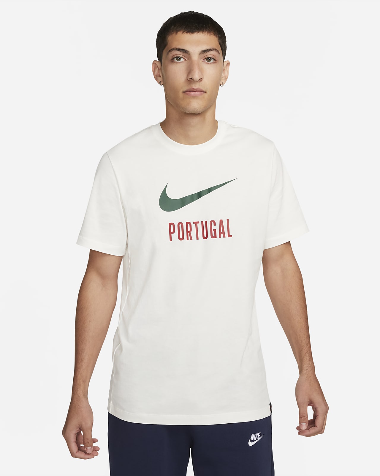 coger un resfriado Deflector ligeramente Playera Nike para hombre Portugal Swoosh. Nike.com