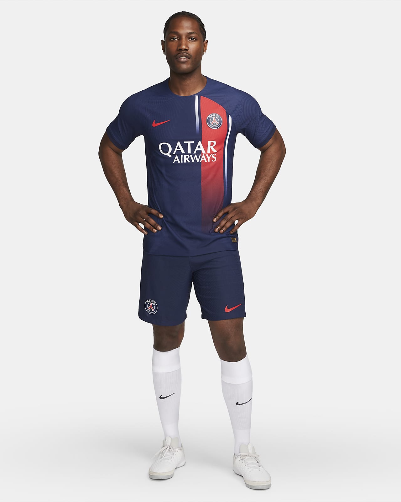 Paris Saint-Germain PSG 2018 - 2019 Home football shirt jersey Nike size S