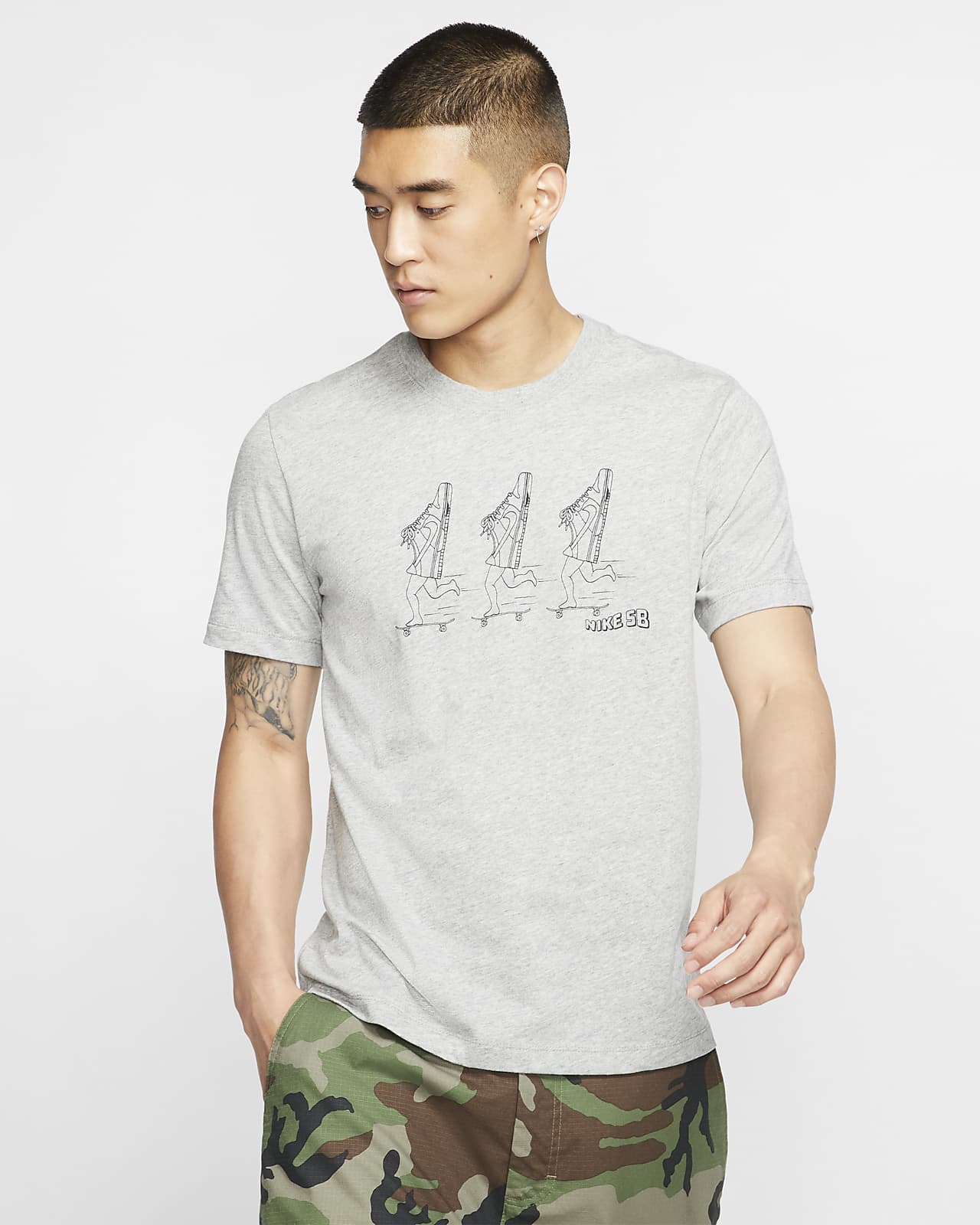 nike cargo t shirt