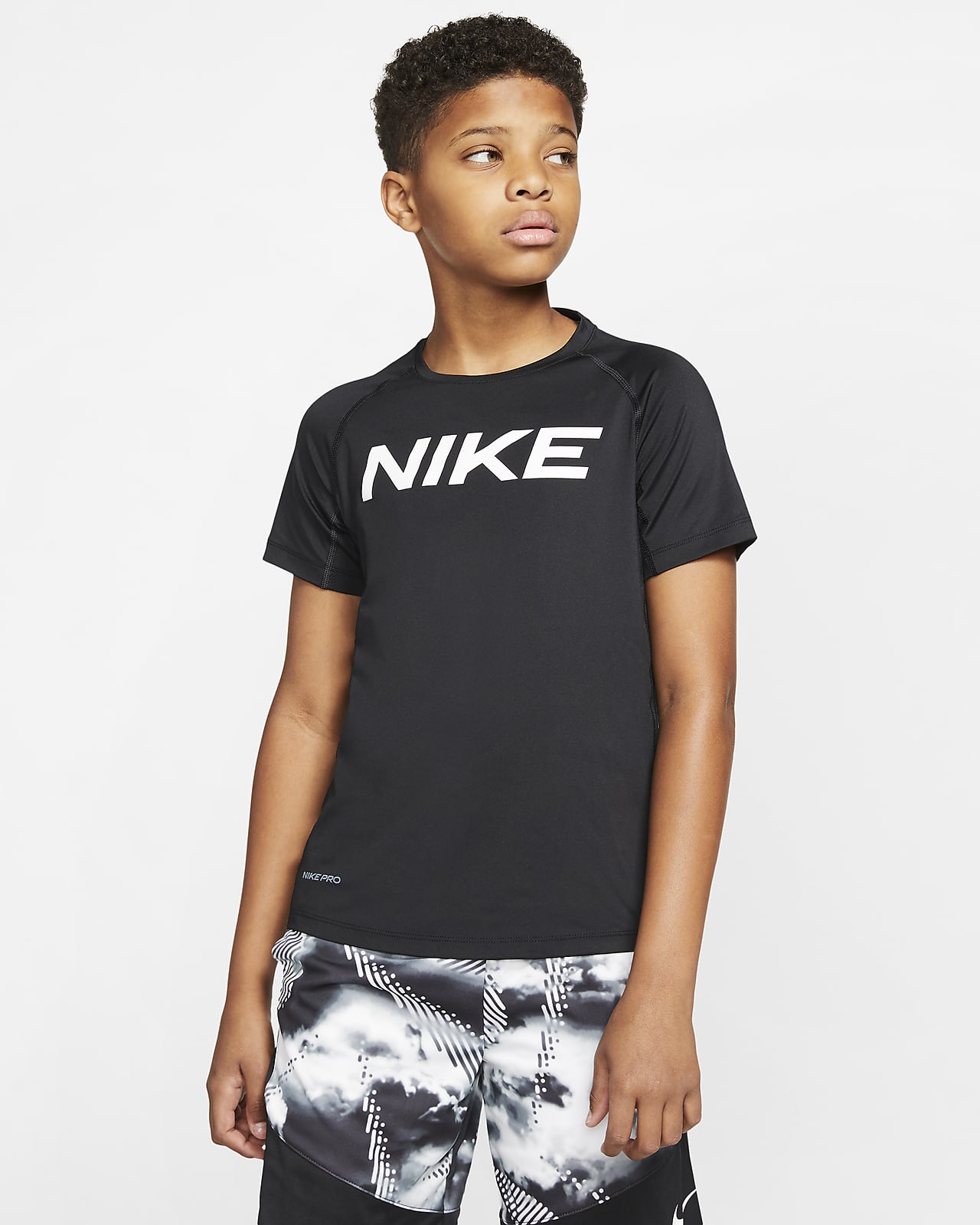 Nike Pro-træningsoverdel med korte ærmer til store børn (drenge)