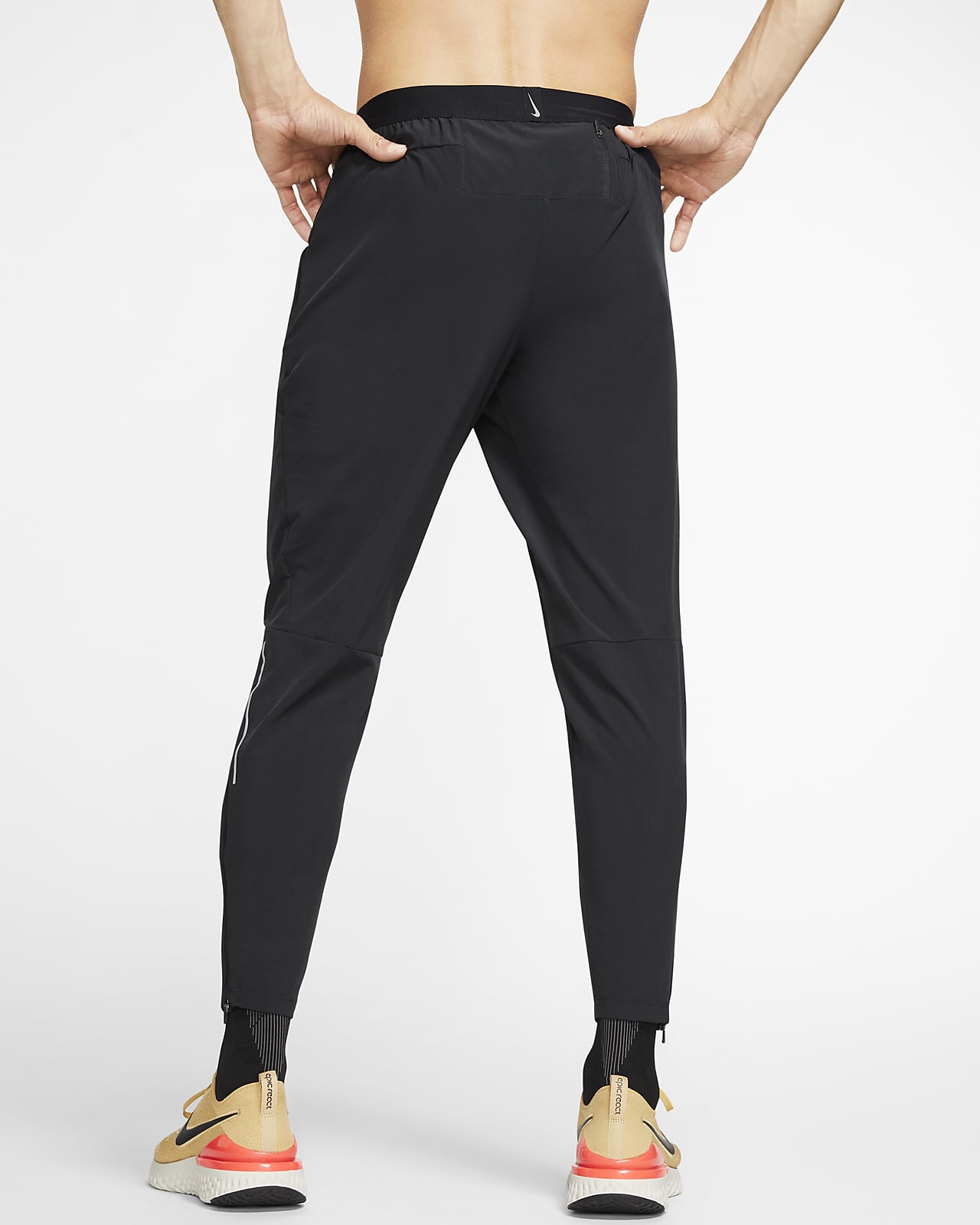 Nike Phenom Men's Running Trousers. Nike IN