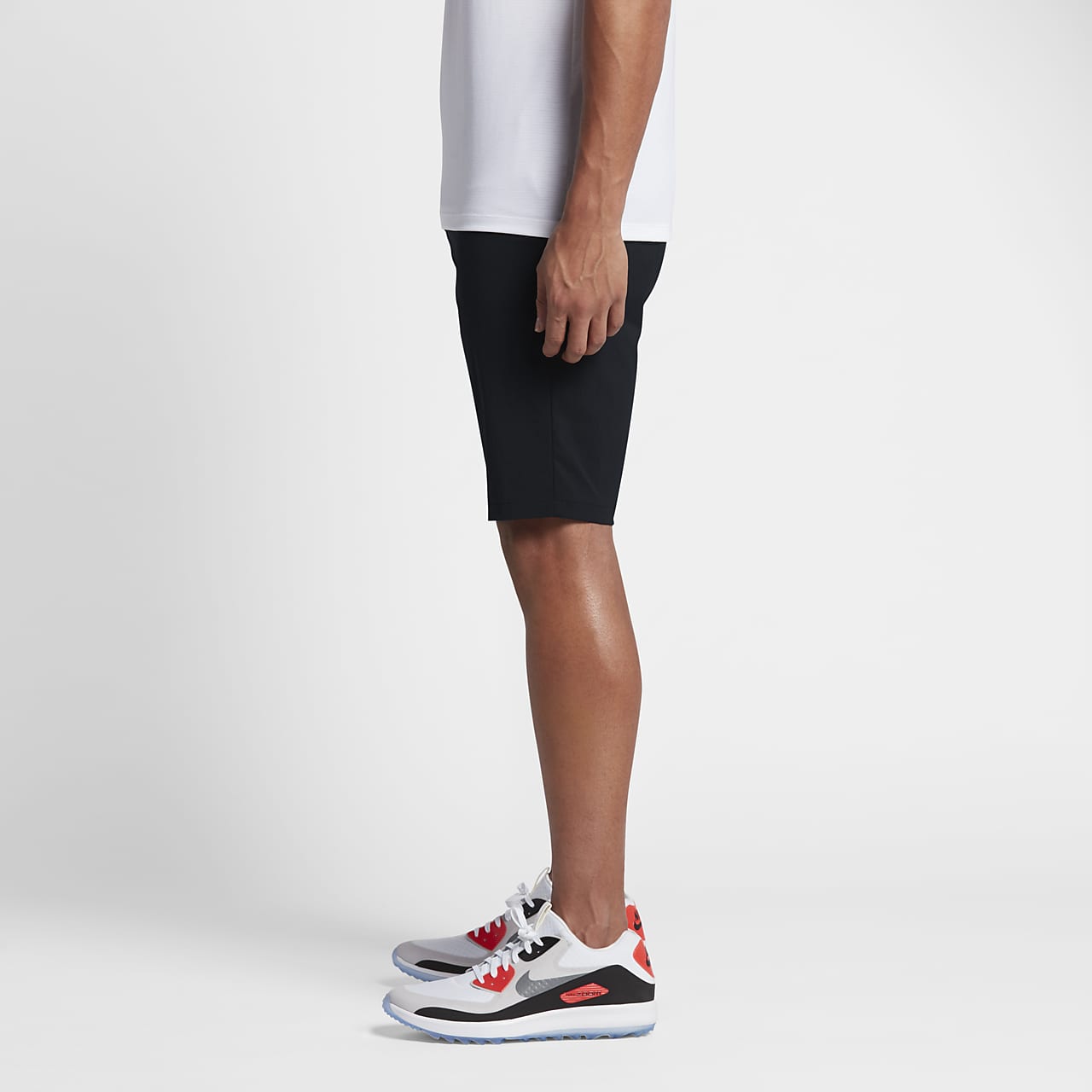 black golf shorts nike