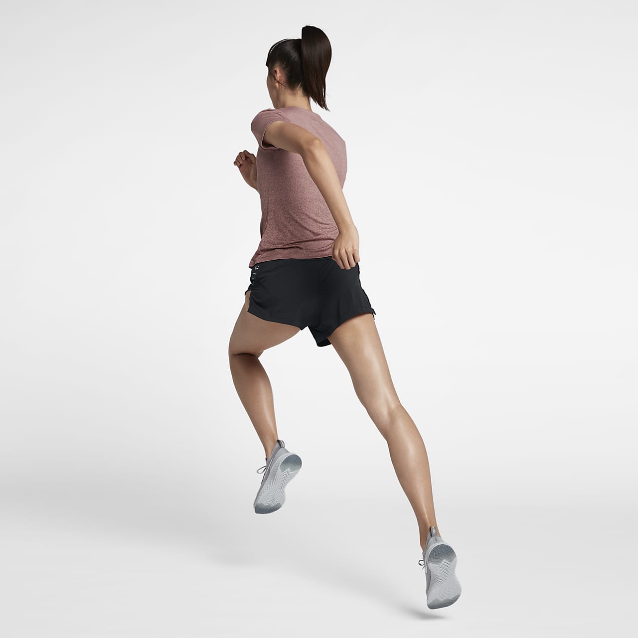 nike elevate women's running shorts