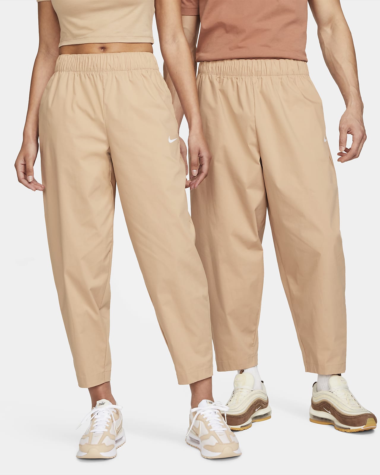 Nike | Sportswear Essential Fleece Pants Womens | Closed Hem Fleece Jogging  Bottoms | SportsDirect.com