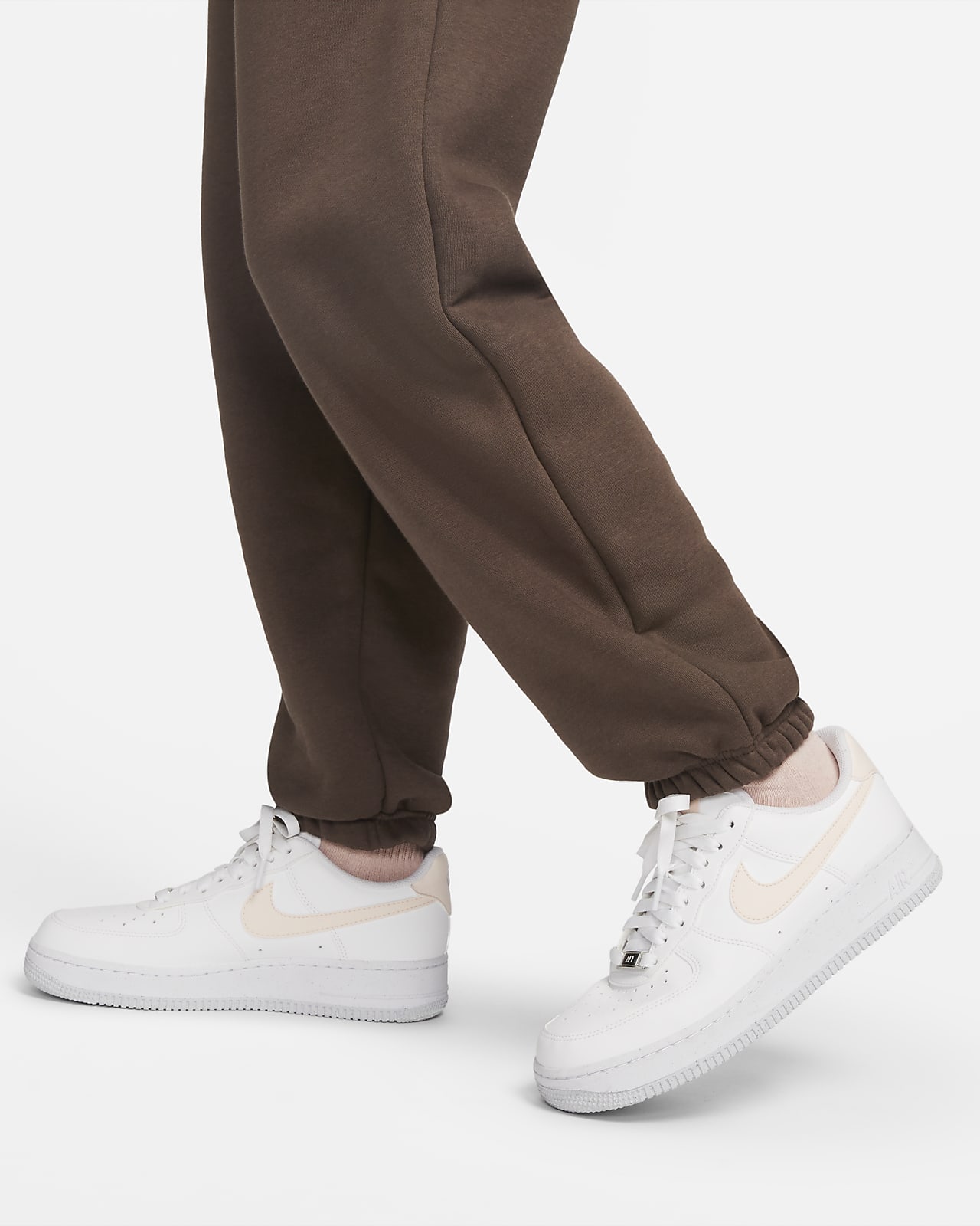 Nike Sportswear Phoenix Fleece Oversized joggingbroek met hoge taille voor  dames. Nike BE