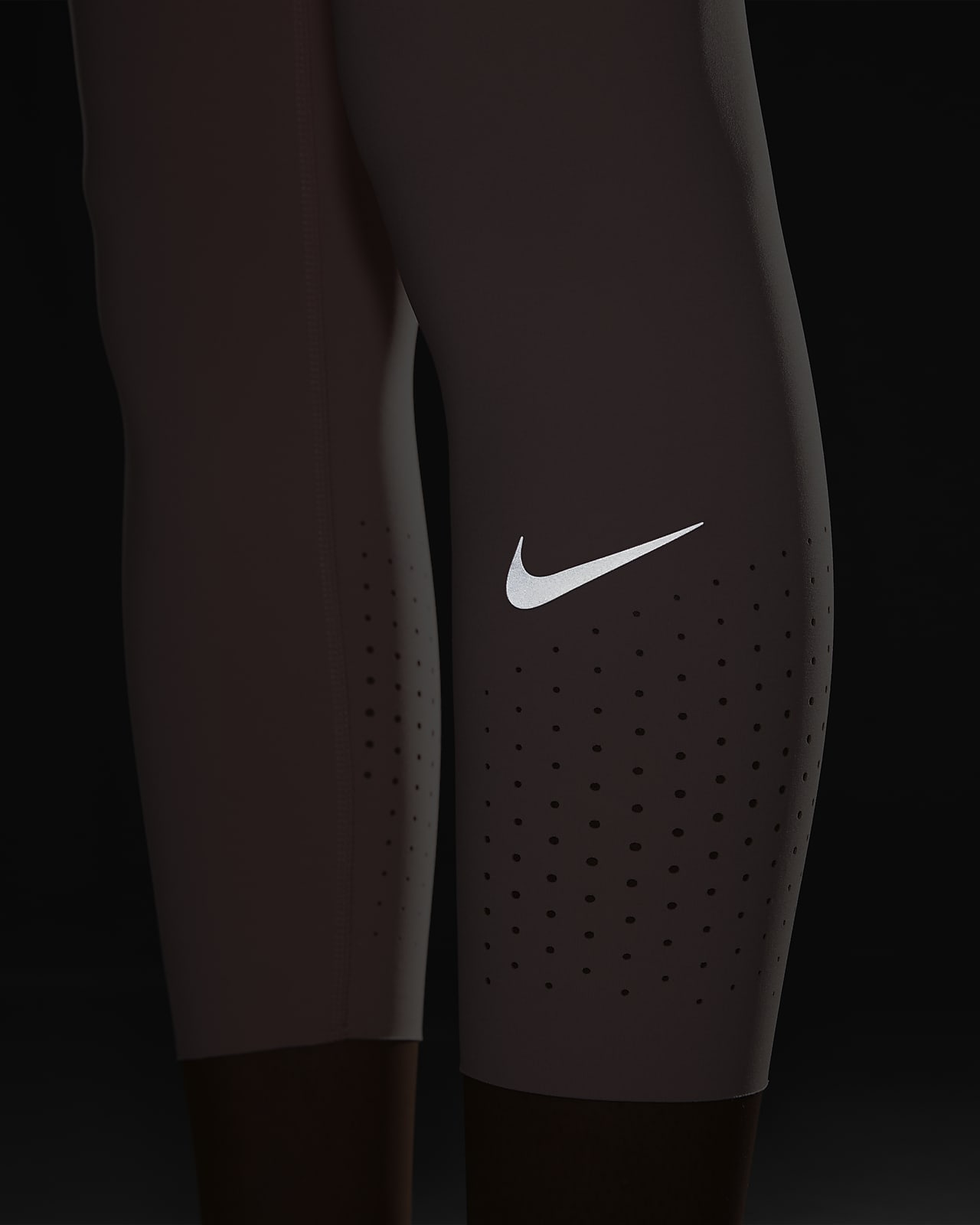 Nike Epic Luxe Women's Mid-Rise Crop Pocket Running Leggings. Nike AU