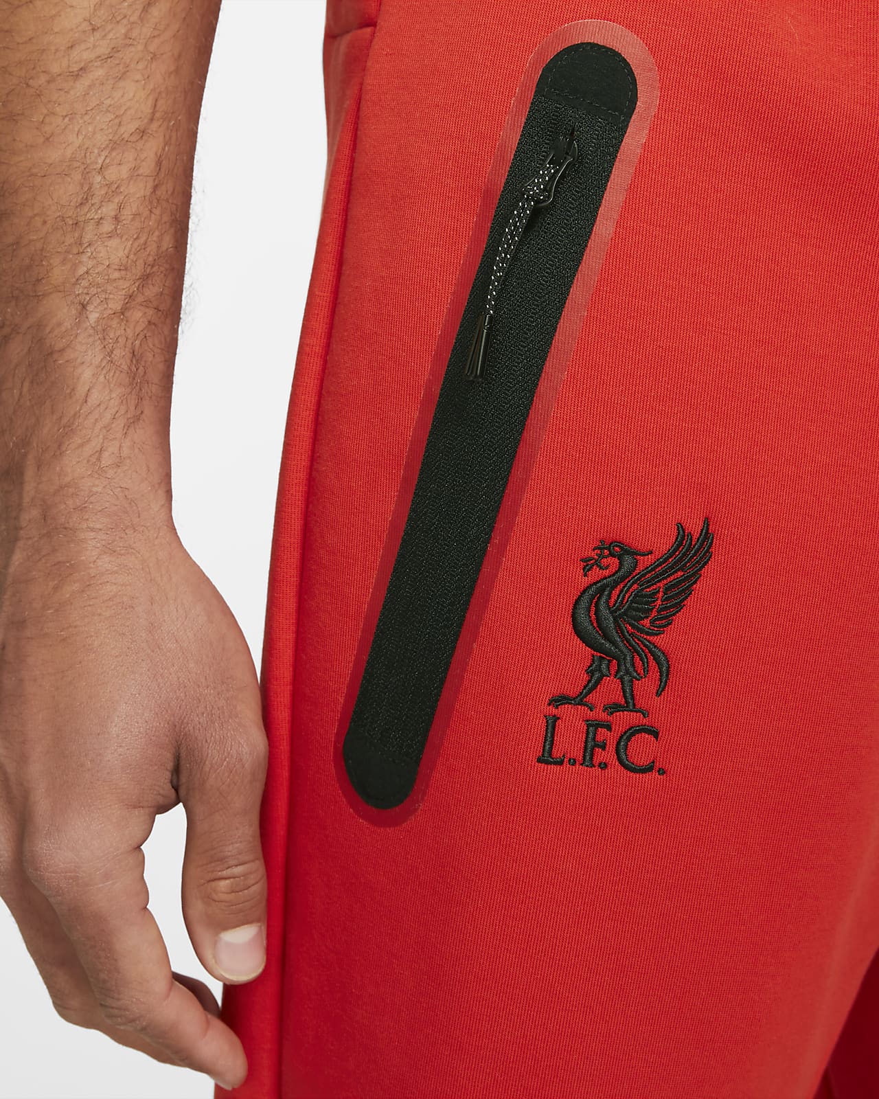 liverpool fc nike tech fleece