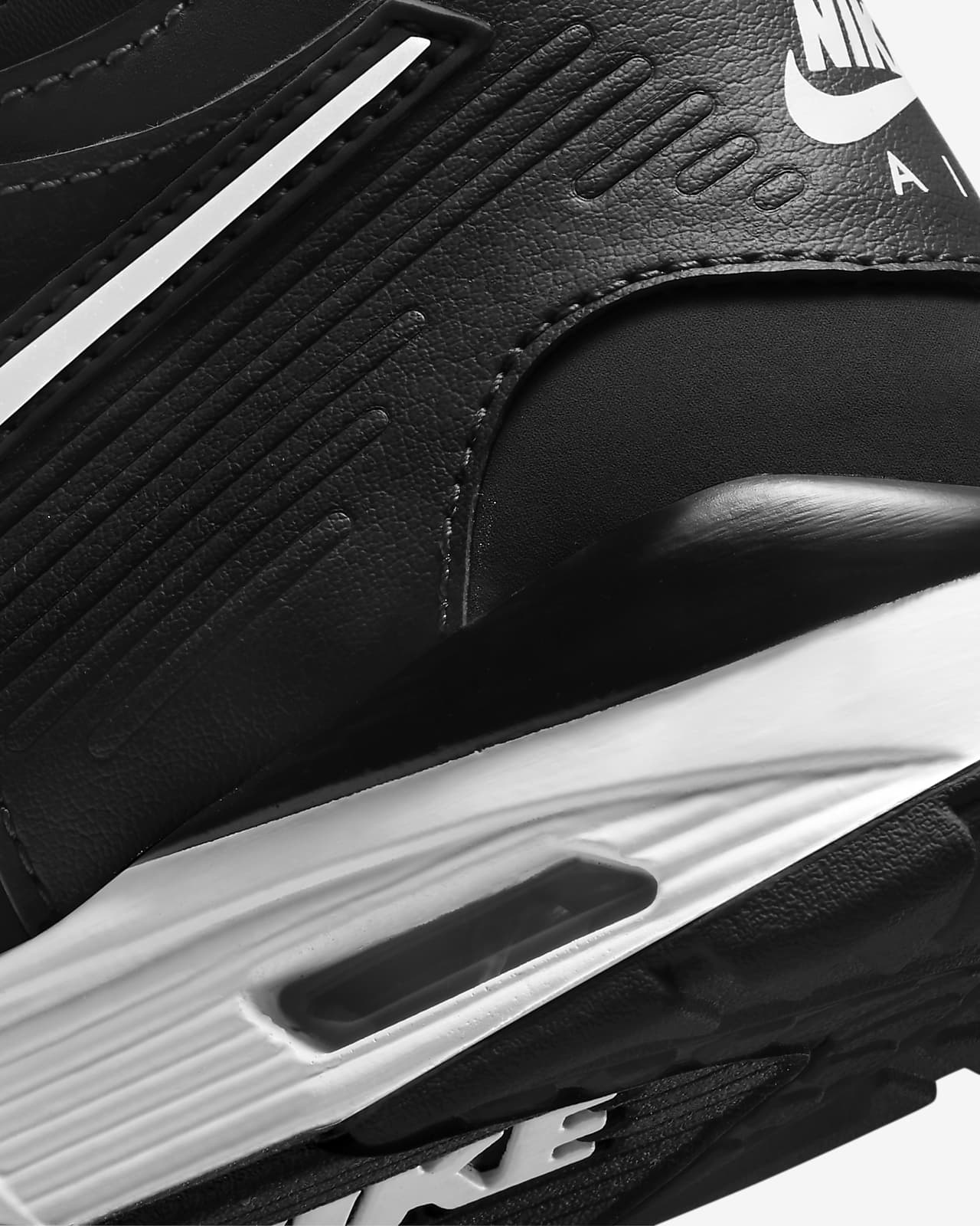kids black and white nike trainers