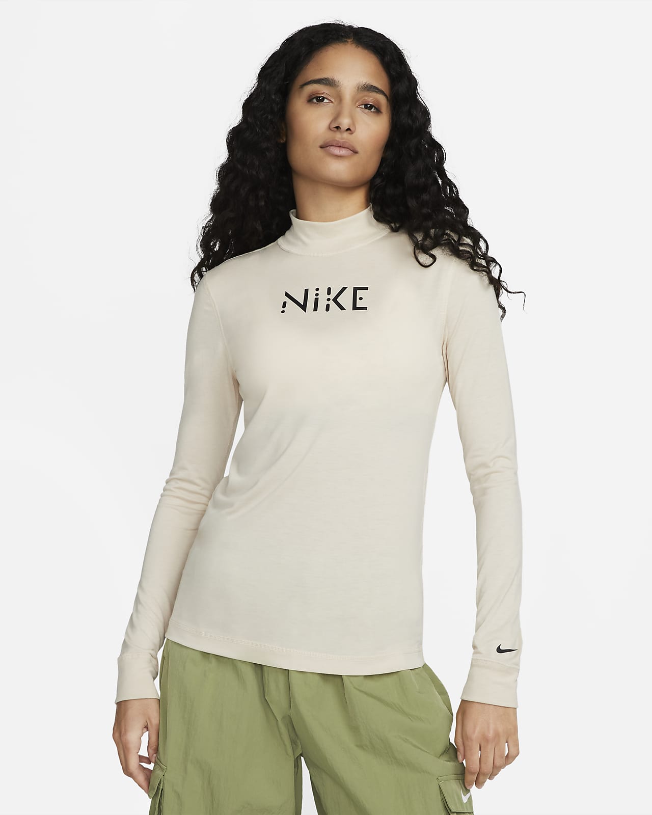 Playera de manga larga y ajuste entallado cuello alto para mujer Serena Williams Design Crew. Nike.com