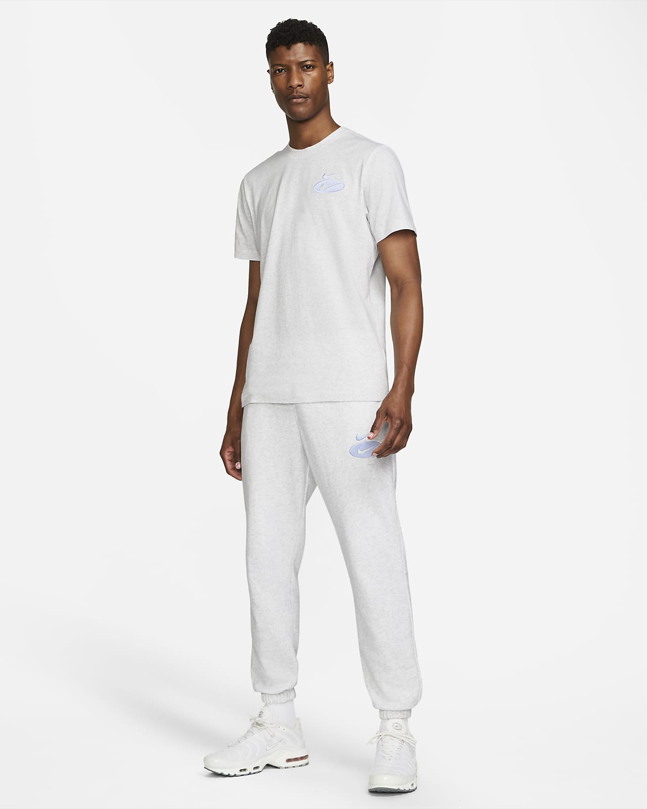 nike swoosh crew joggers