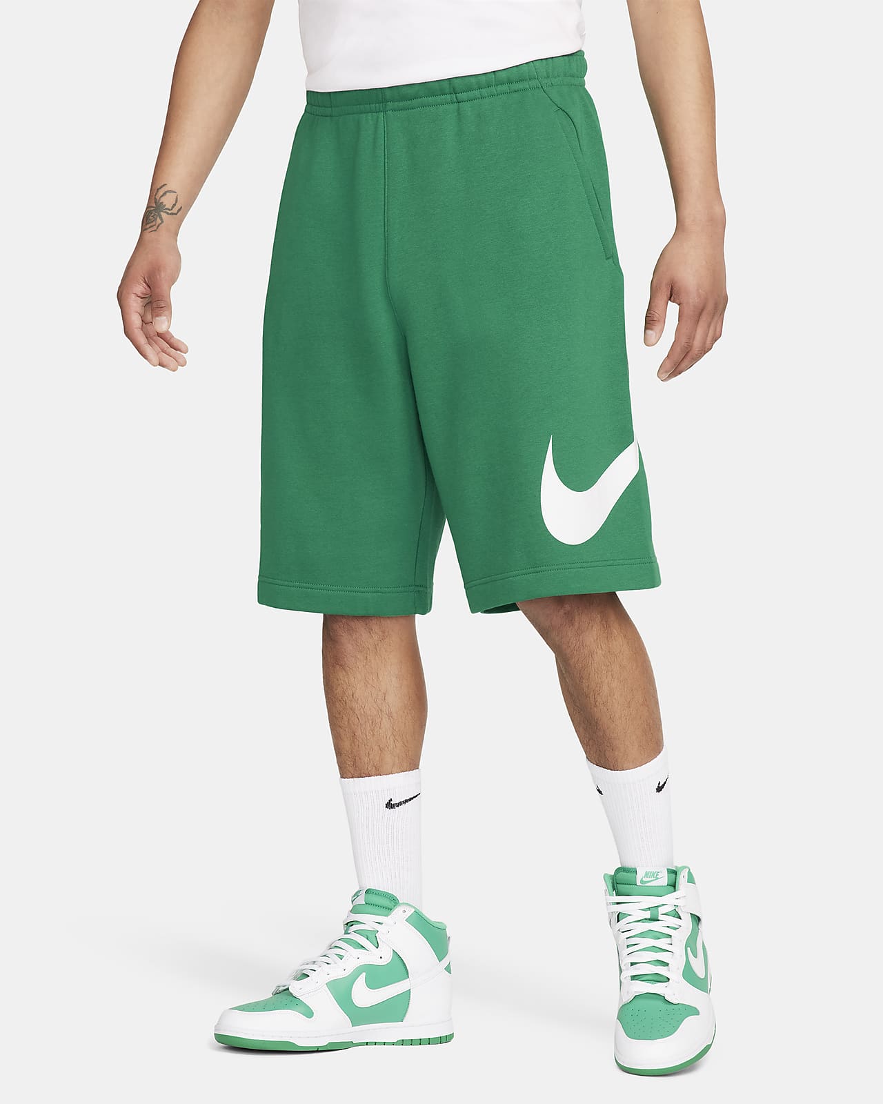 Nike shop graphic shorts