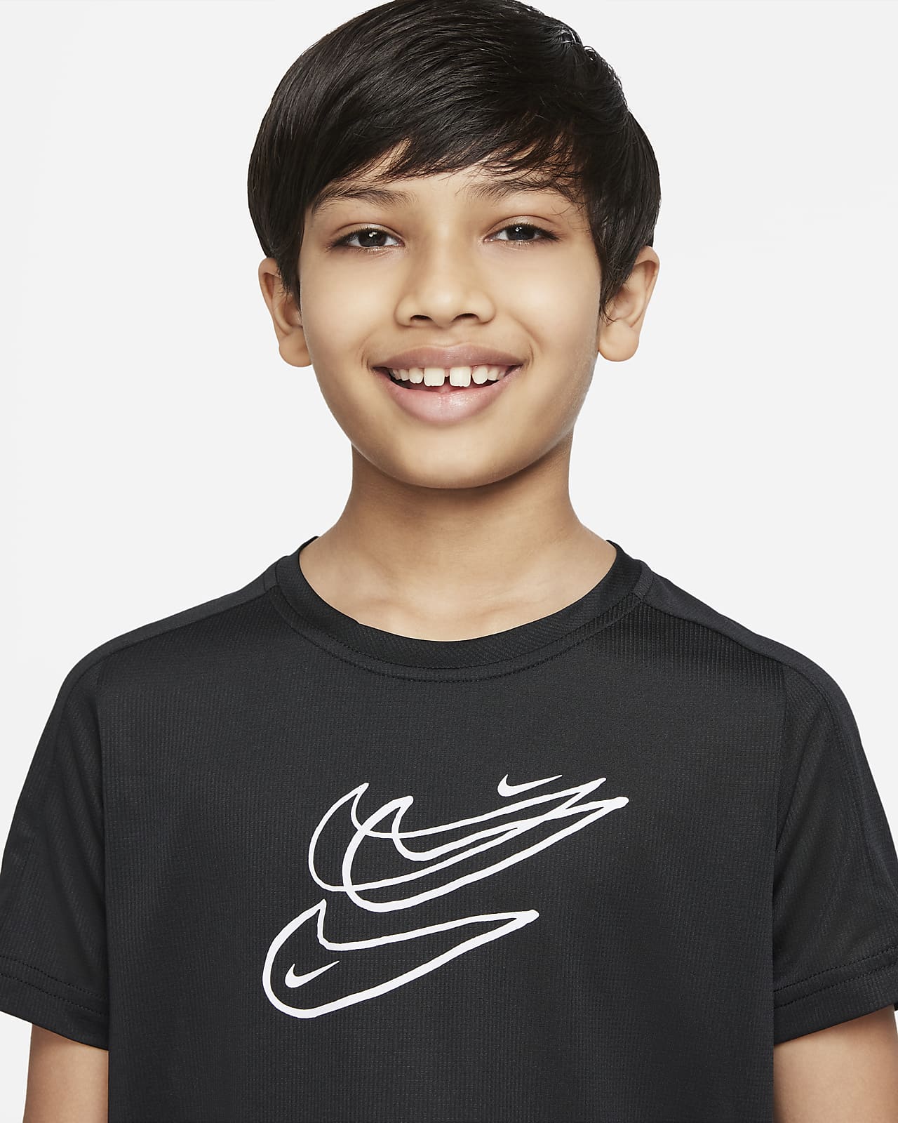 Nike Dri-FIT Older Kids' (Boys') Training Top. Nike GB