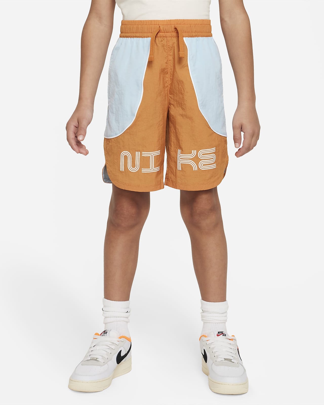 Nike Sportswear Older Kids' (Boys') Woven Shorts (Extended Size). Nike LU